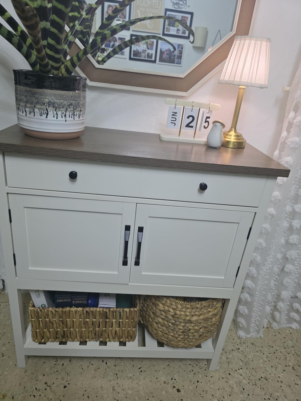 ChooChoo Farmhouse Console Table, 33.5