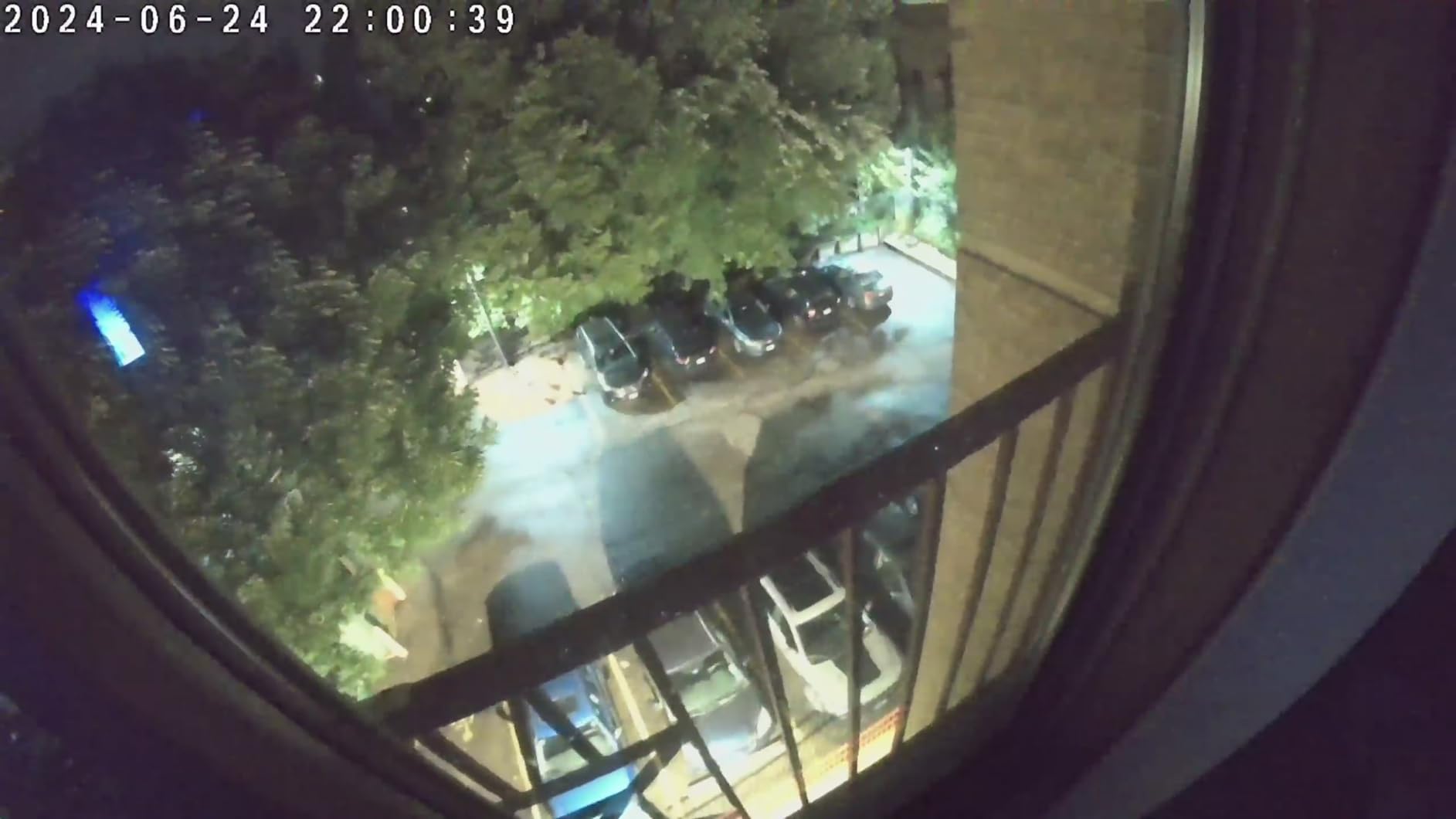 Tapo MagCam 2K+ Security Camera Wireless Outdoor, Battery Powered, C425 customer photo 1