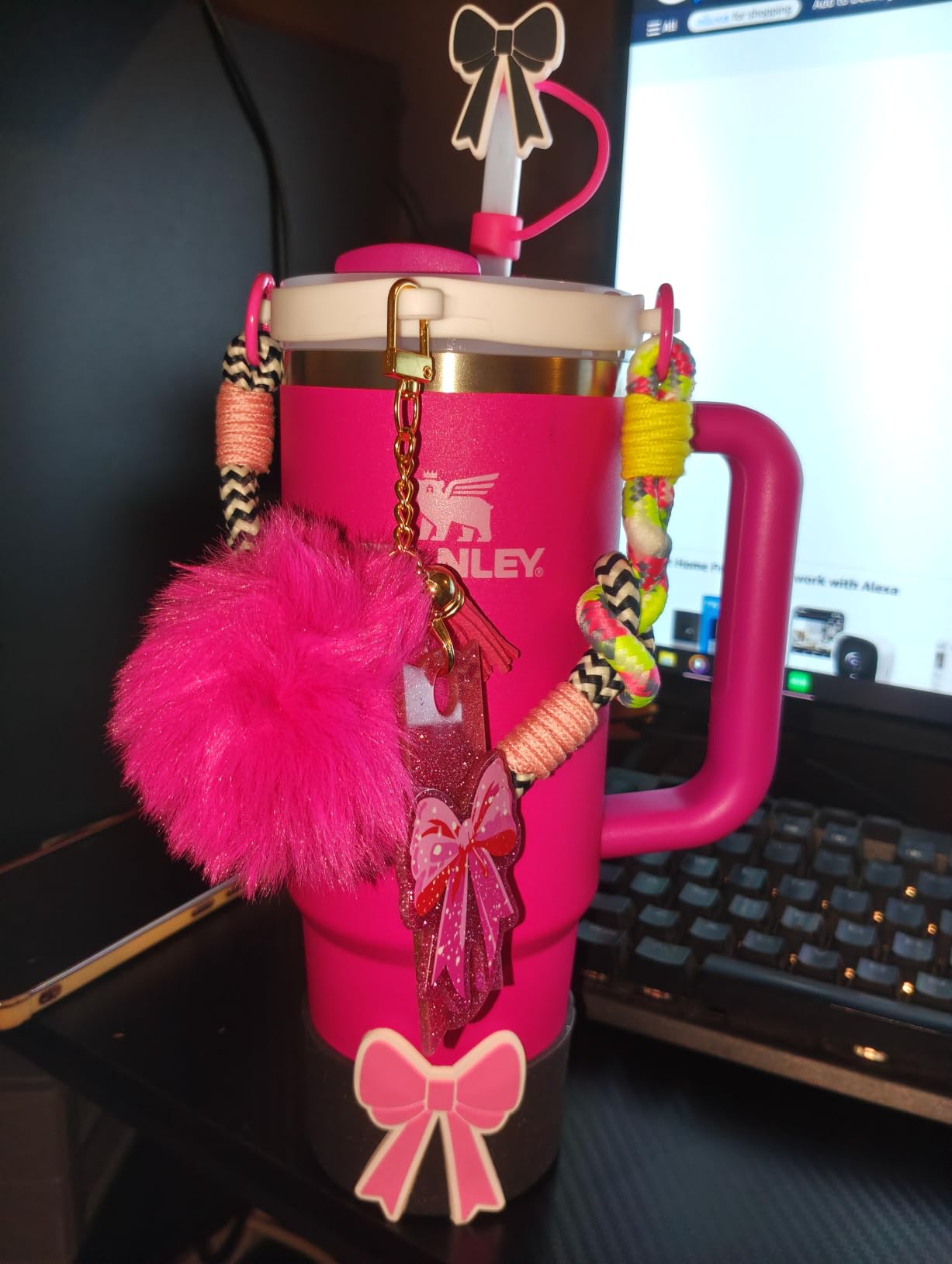 STANLEY Quencher H2.0 Tumbler with Handle and Straw 30 oz | Flowstate 3-Position Lid | Cup Holder Compatible for Travel | Insulated Stainless Steel Cup | BPA-Free | Rose Quartz 2.0 customer photo 2