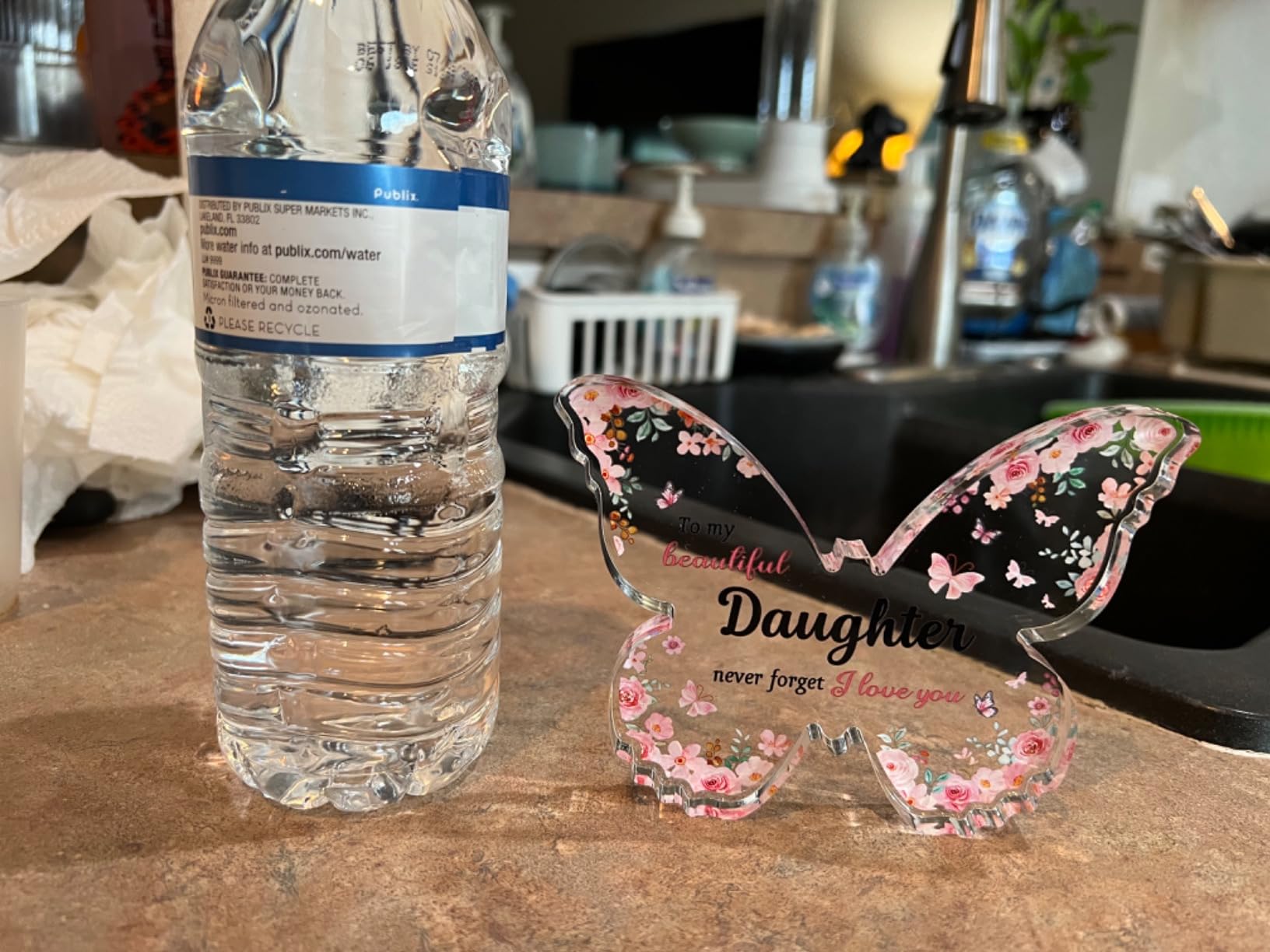 GiftyTrove Gifts for Aunt Auntie Ideas, 5x3.8x0.5 Inch Butterfly-Shaped Acrylic Plaque Decor, Mothers Day Valentines Day Birthday Christmas Gift for Aunt from Nephew Niece customer photo 2