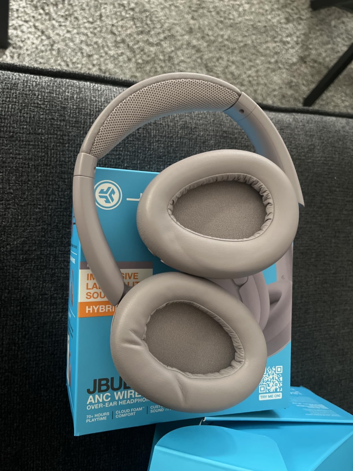 JLab, JBuds Lux ANC, Over Ear Headphones, Active Noise Cancelling, Bluetooth, Spatial Audio, Sage customer photo 2