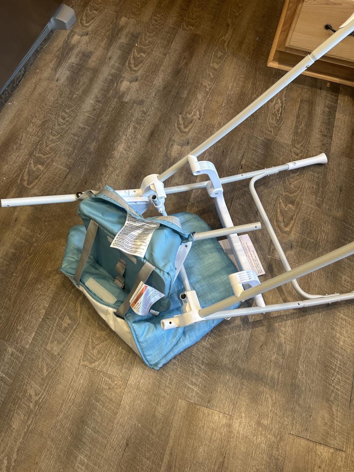 Ingenuity: ity by Ingenuity Sun Valley Compact Folding High Chair, Food-Grade Safe Plate, Safety Harness, for Ages 6 Months and Up, Unisex - Grey customer photo 2