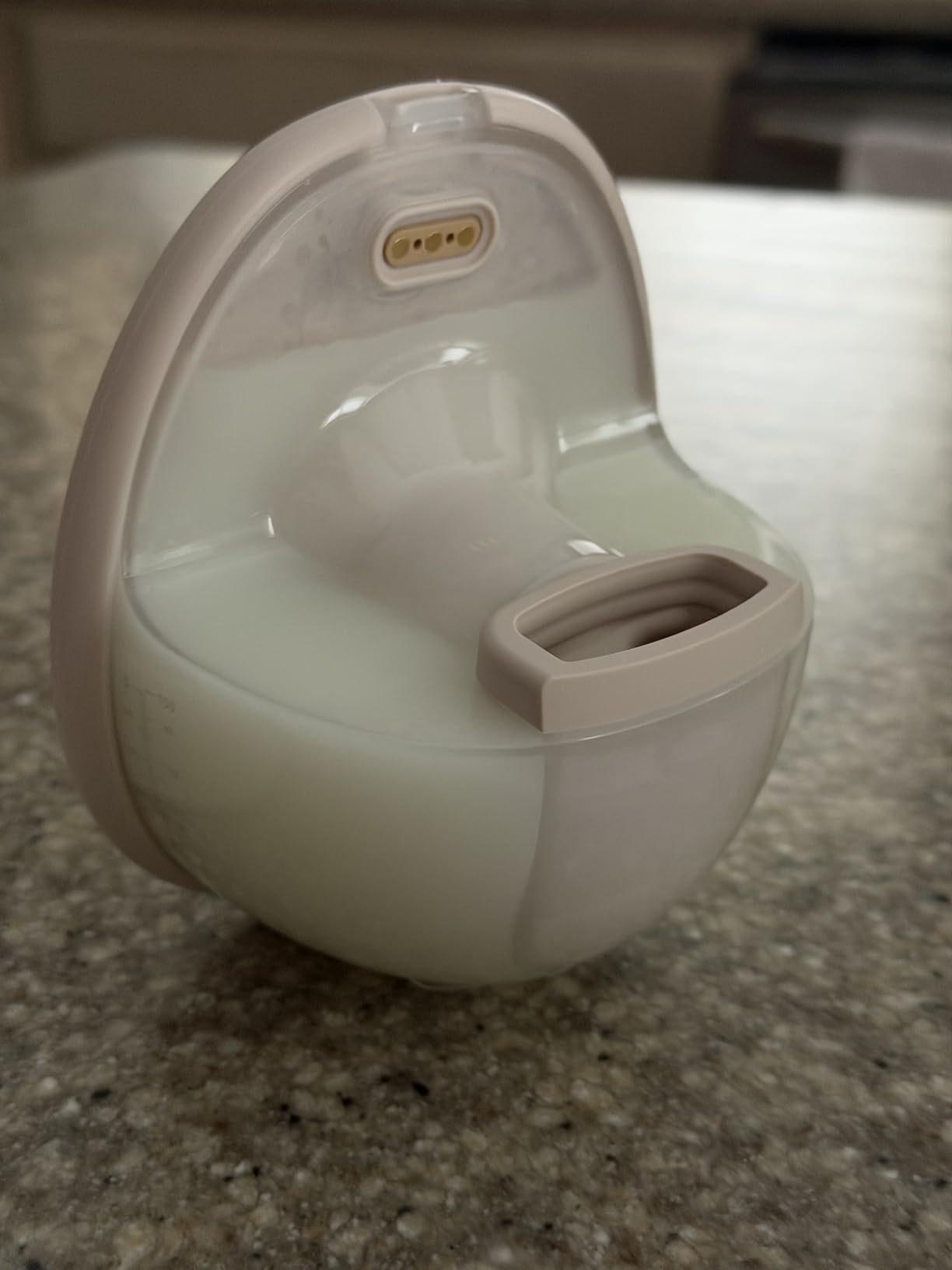 eufy Heated Wearable Breast Pump S1, HeatFlow, Hands-Free customer photo 1