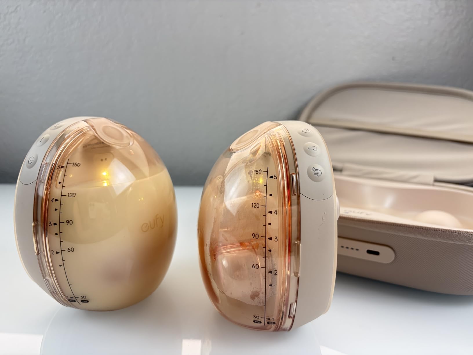 eufy Heated Wearable Breast Pump S1, HeatFlow, Hands-Free customer photo 2