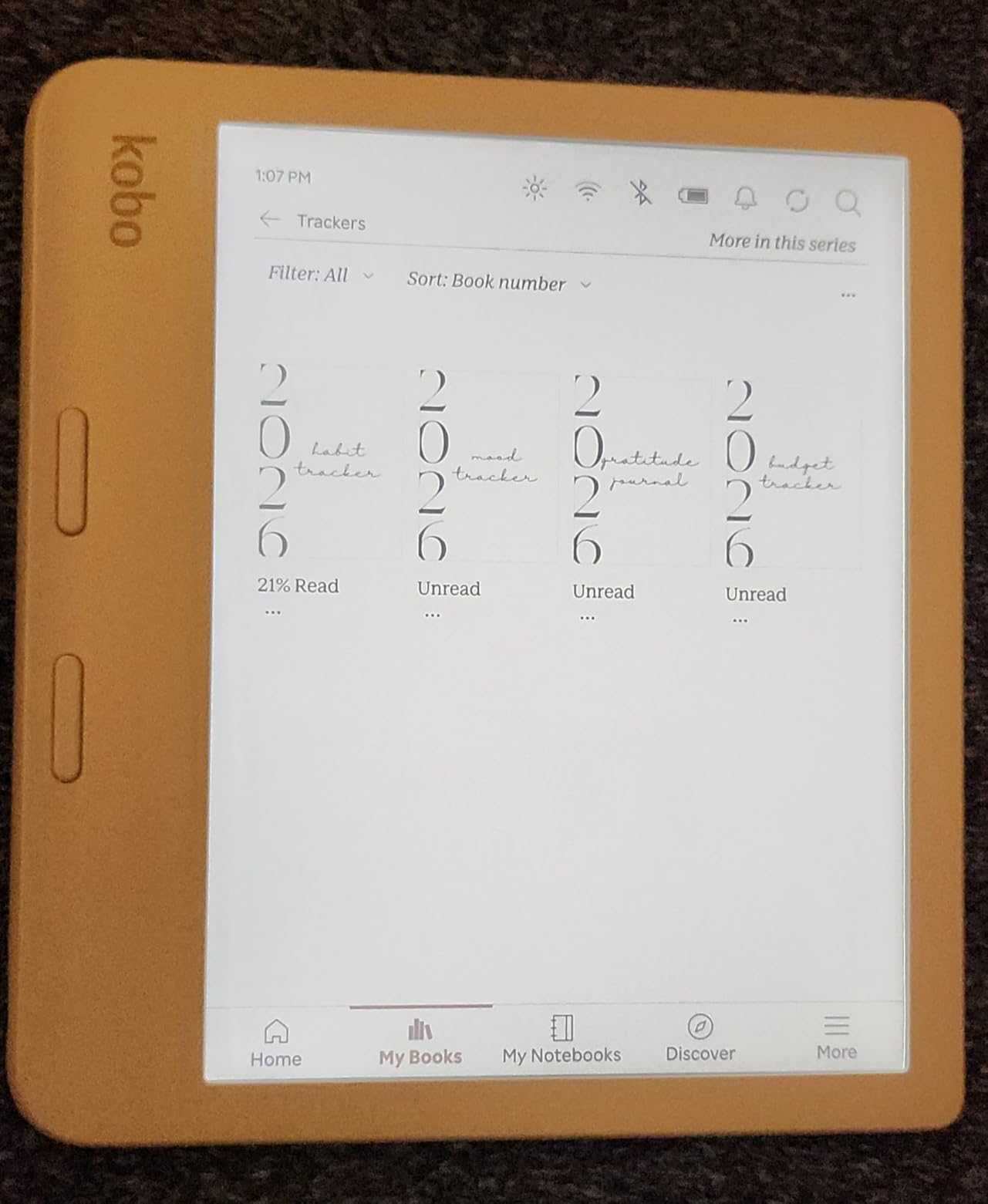 Kobo Libra Colour | eReader | 7” Glare-Free Colour E Ink Kaleido™ 3 Display | Dark Mode Option | Audiobooks | Waterproof | Black customer photo 2