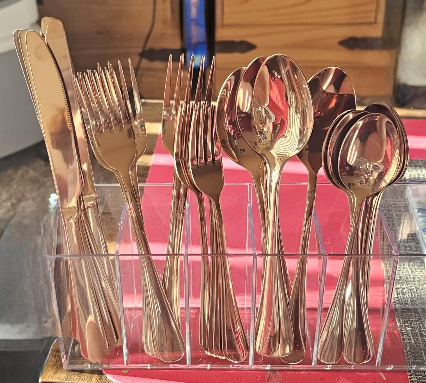 MUTNITT 60 Pcs Gold Silverware Set Service for 12, Premium Stainless Steel Flatware Set, Cutlery Utensil Set, Durable Home Kitchen Eating Tableware Set, Include Fork Knife Spoon Set, Dishwasher Safe customer photo 2
