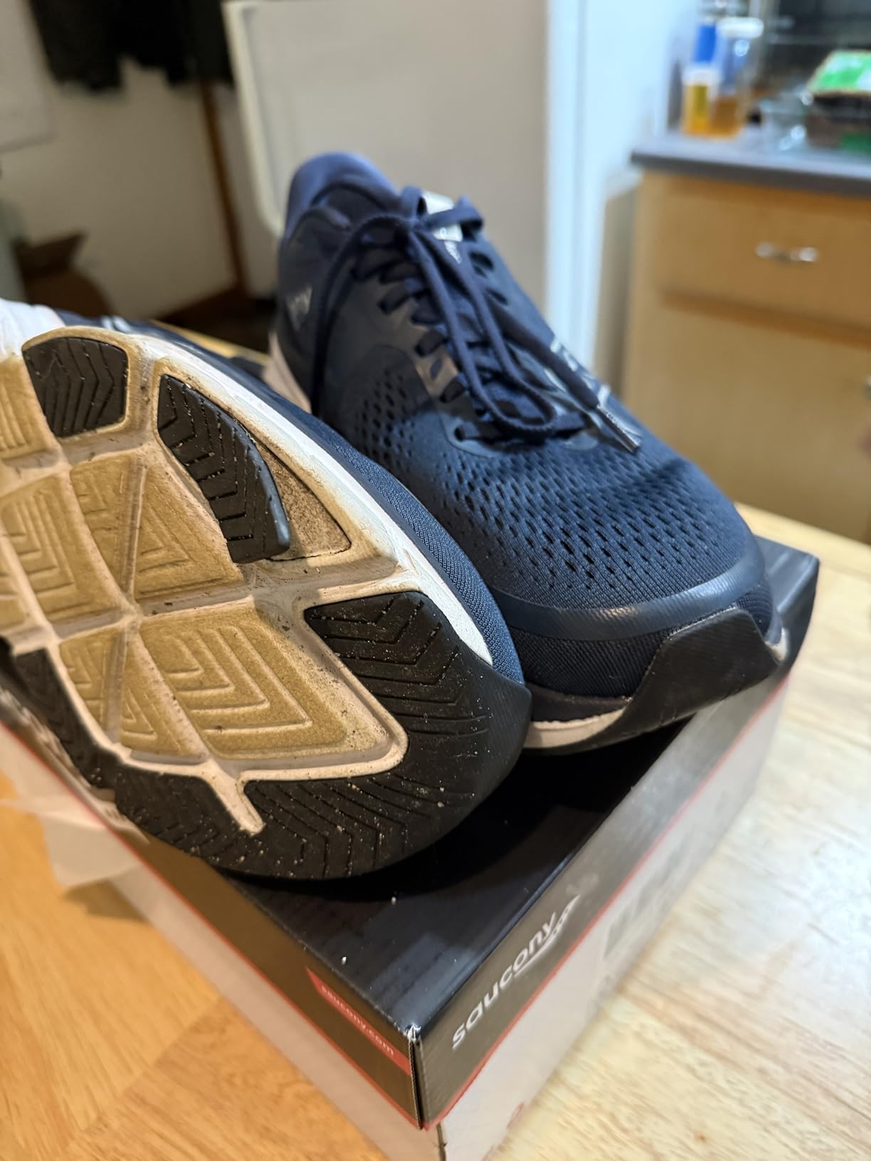 Saucony Men's Guide 18 Sneaker customer photo 1