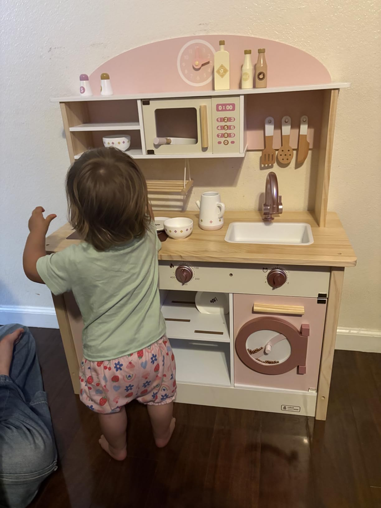 ROBUD Play Kitchen Set, Wooden Play Kitchen customer photo 1