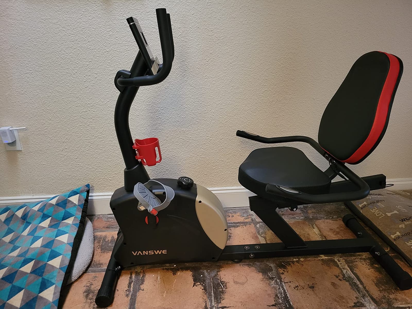 VANSWE Recumbent Exercise Bike for Home Seniors Light Commercial customer photo 2