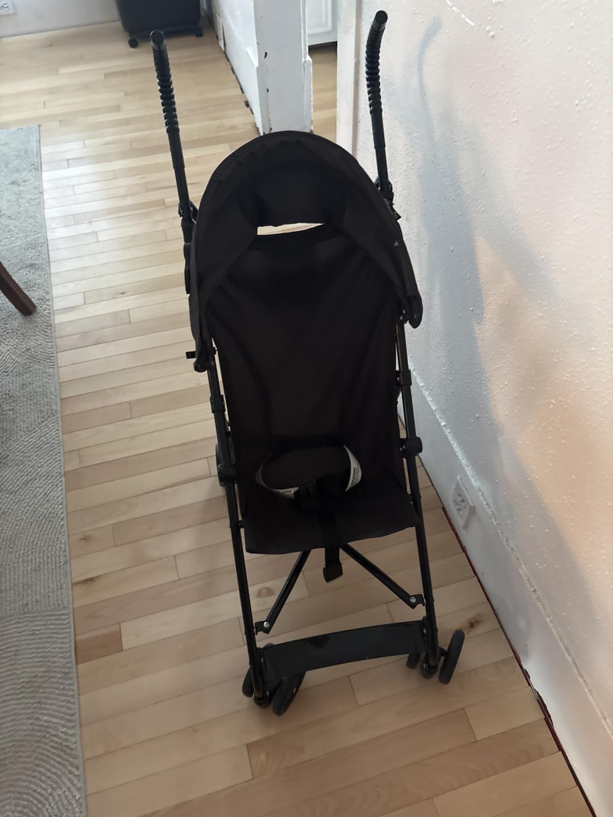 Dream On Me Aero Travel Umbrella Stroller, 1-Hand Fold, Lightweight, Black customer photo 1