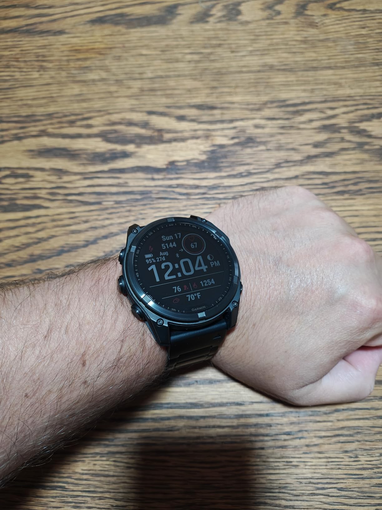 Garmin fēnix® 8 Solar, Sapphire, 51mm, DLC Titanium, Black/Pebble Gray customer photo 2