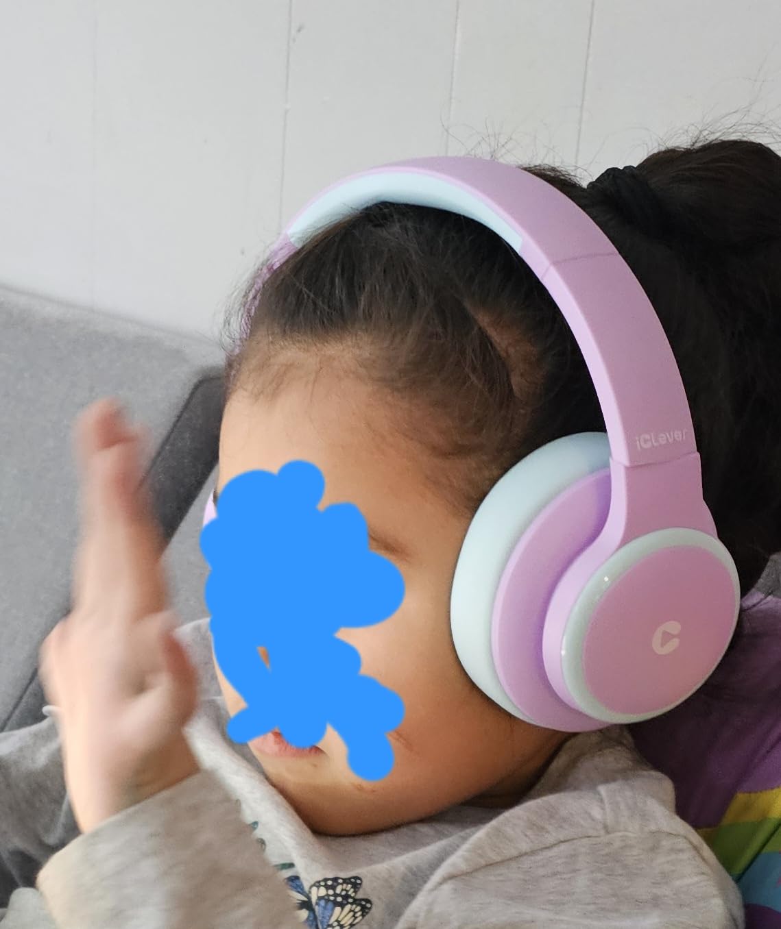 iClever BTH26 Active Noise Cancelling Headphones for Kids, 60H Playtime customer photo 2