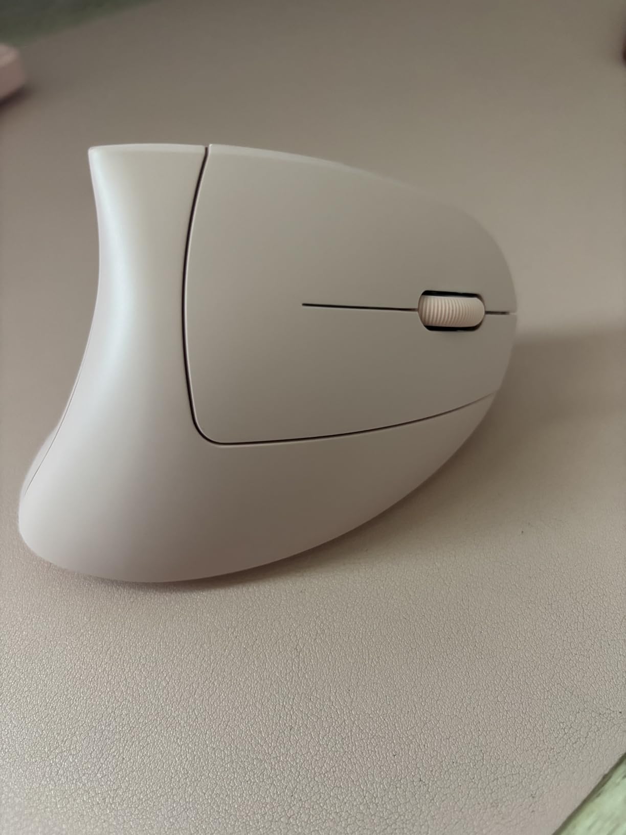 TECKNET Ergonomic Mouse, 4800 DPI Wireless Bluetooth Vertical, 3-Device customer photo 1