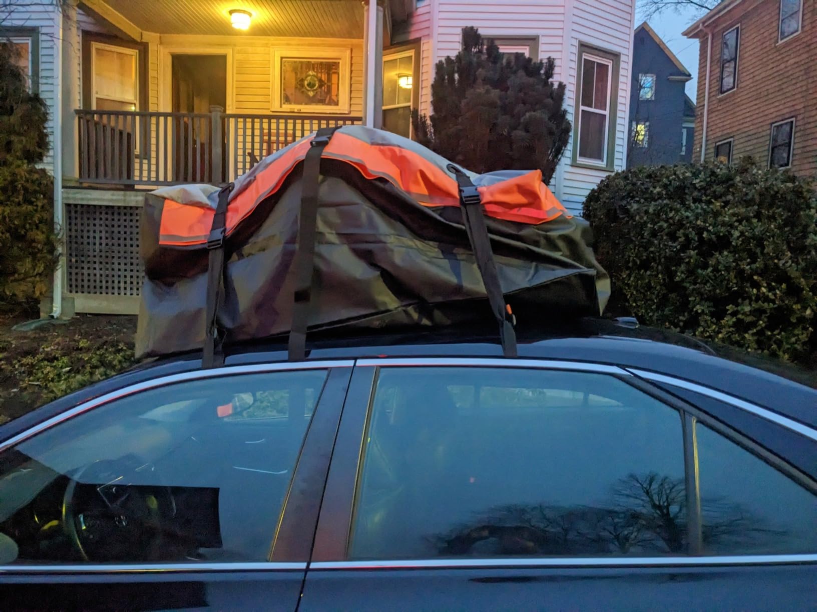 Sailnovo Rooftop Cargo Carrier Bag 21 Cubic,Waterproof Soft-Shell Roof Bag customer photo 1