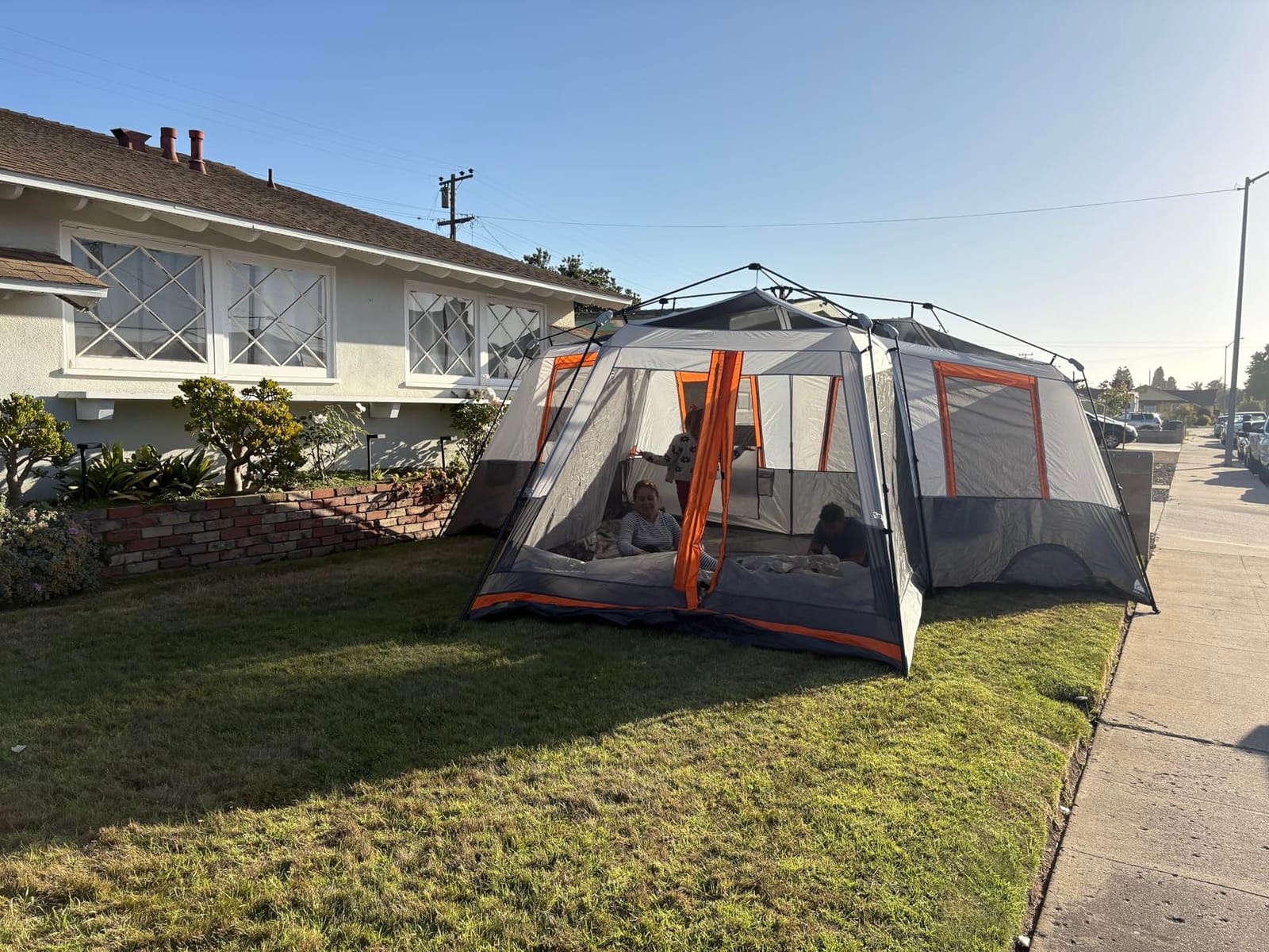 CAMEL CROWN 4/6 Person Instant Cabin Tent, Pop Up Windproof Tents for Camping, 60-Second Setup Family Tent with Carry Bag for Outdoor Hiking customer photo 1