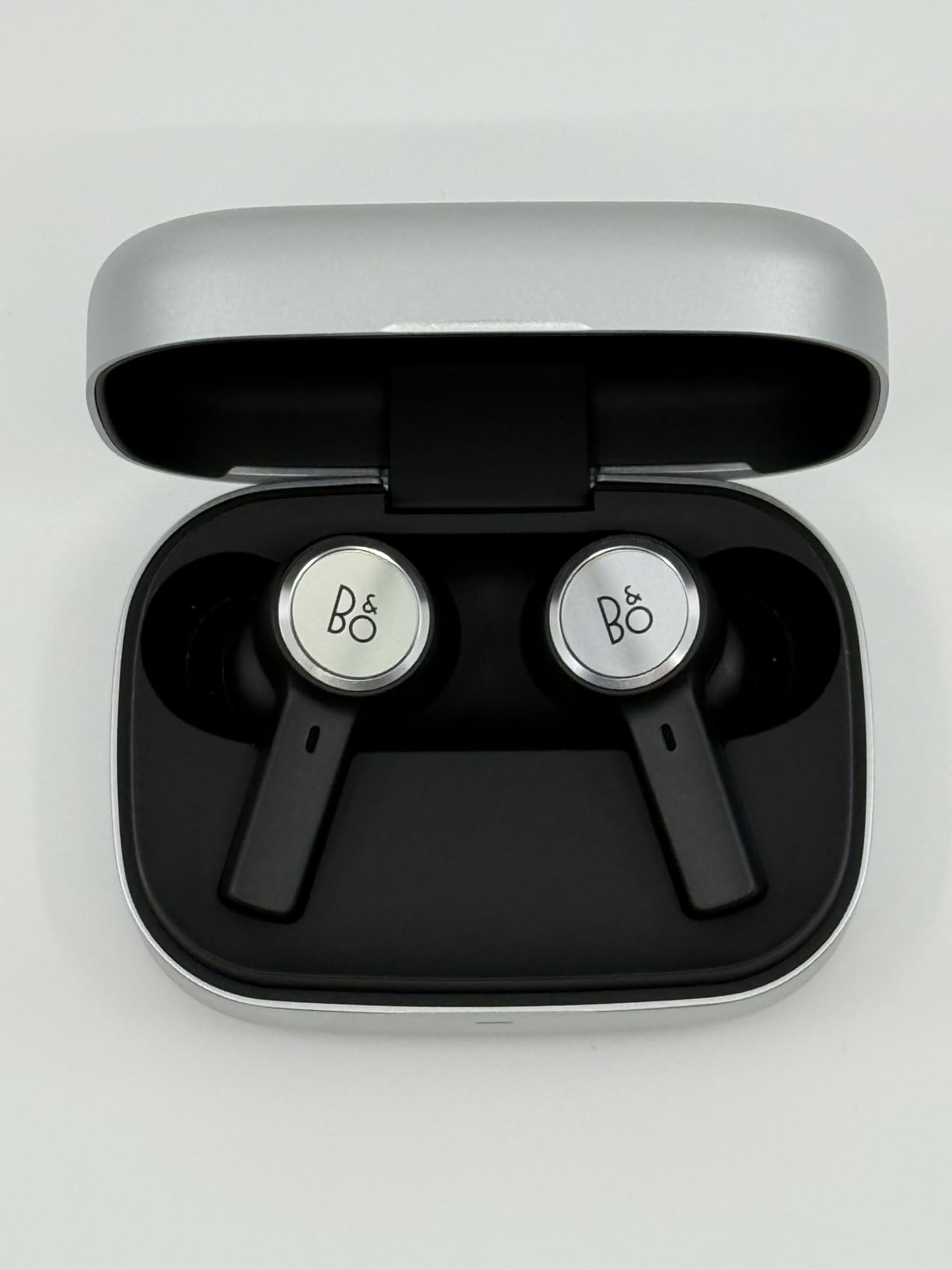 Bang & Olufsen Beoplay Eleven Wireless in-Ear Earbuds - Copper customer photo 2