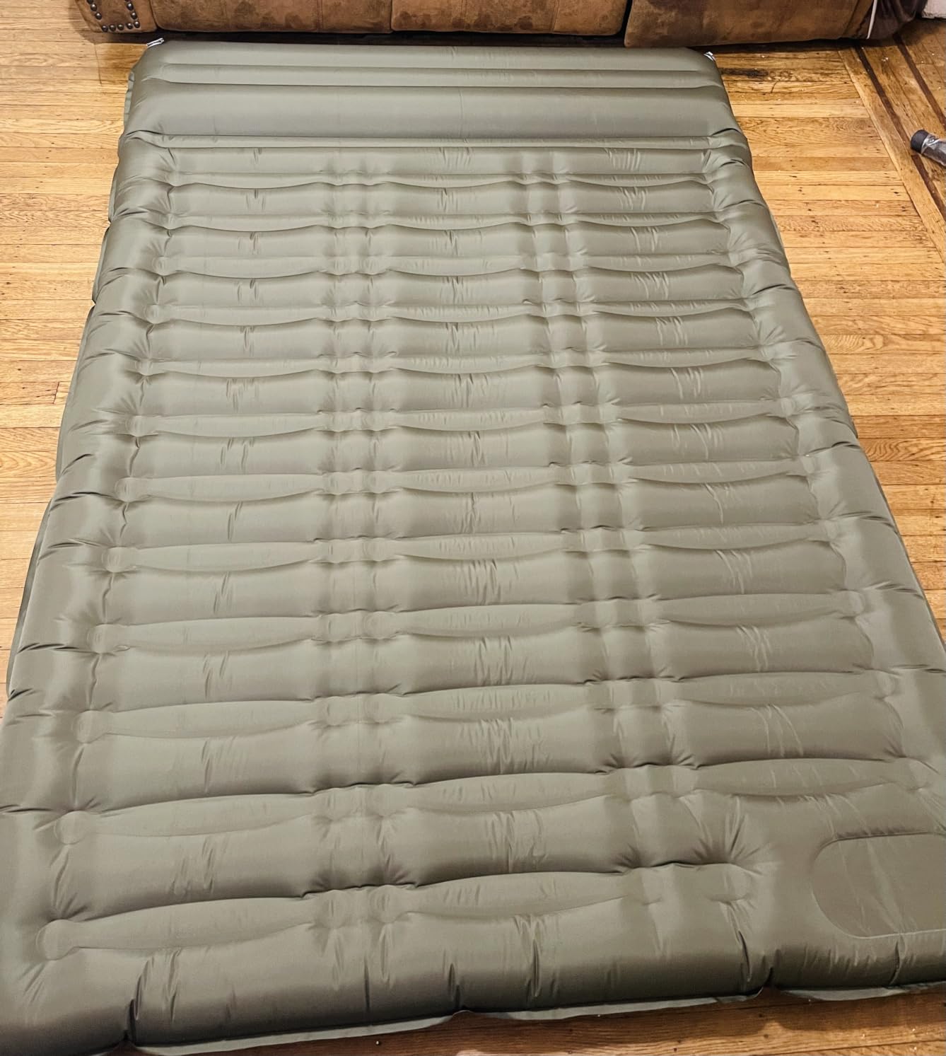 Elegear 5.5” Thick Double Sleeping Pad for Camping, Inflatable, Full customer photo 2