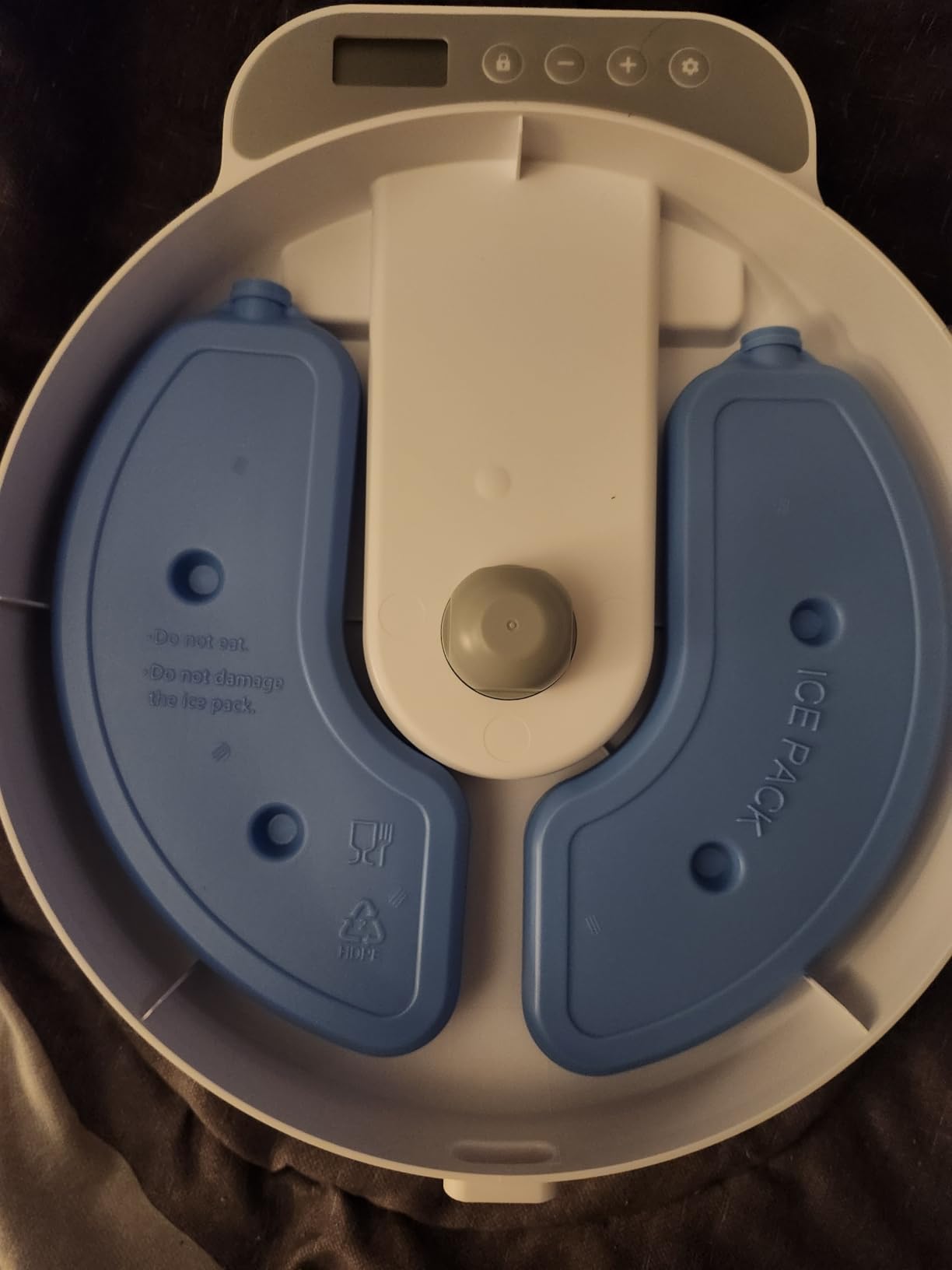 Automatic Wet Food Cat Feeder, Auto Refrigerated Wet Foods Feeder for Cats Dogs 4 Meal Timed Fresh Foods Dispenser with 2 Ice Packs Small Pet Feeders for Kitty Puppy Automatic Cat Dog Food Bowl customer photo 2
