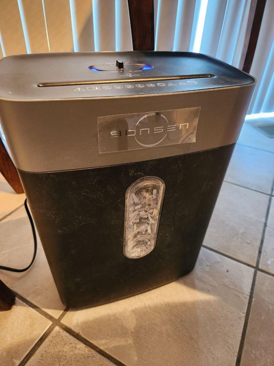 Bonsen 10-Sheet Cross Cut Paper Shredder for Home Office Heavy Duty customer photo 2