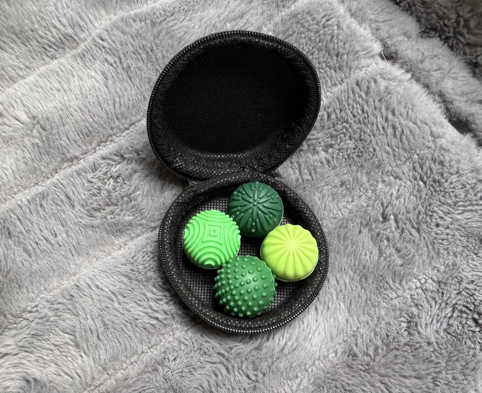 luckdoor Silicone Magnetic Balls Fidget Toys for Adults & Teens,4PCS Stress Relief Sensory Toys for Autism ADHD Anxiety,Fun Textures Gadgets,Office Desk Toy,Stocking Stuffers for Women Men Teen Gift customer photo 1