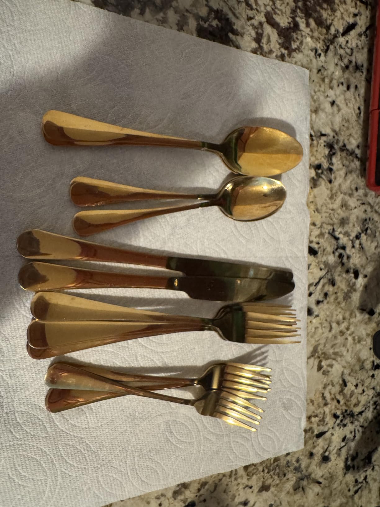 PHILIPALA 40 Piece Gold Silverware Set, Stainless Steel Flatware Set for 8 Food Grade Novelty Flatware Cutlery Utensil Set Include Knife Fork Spoon Mirror Polished Dishwasher Safe customer photo 1