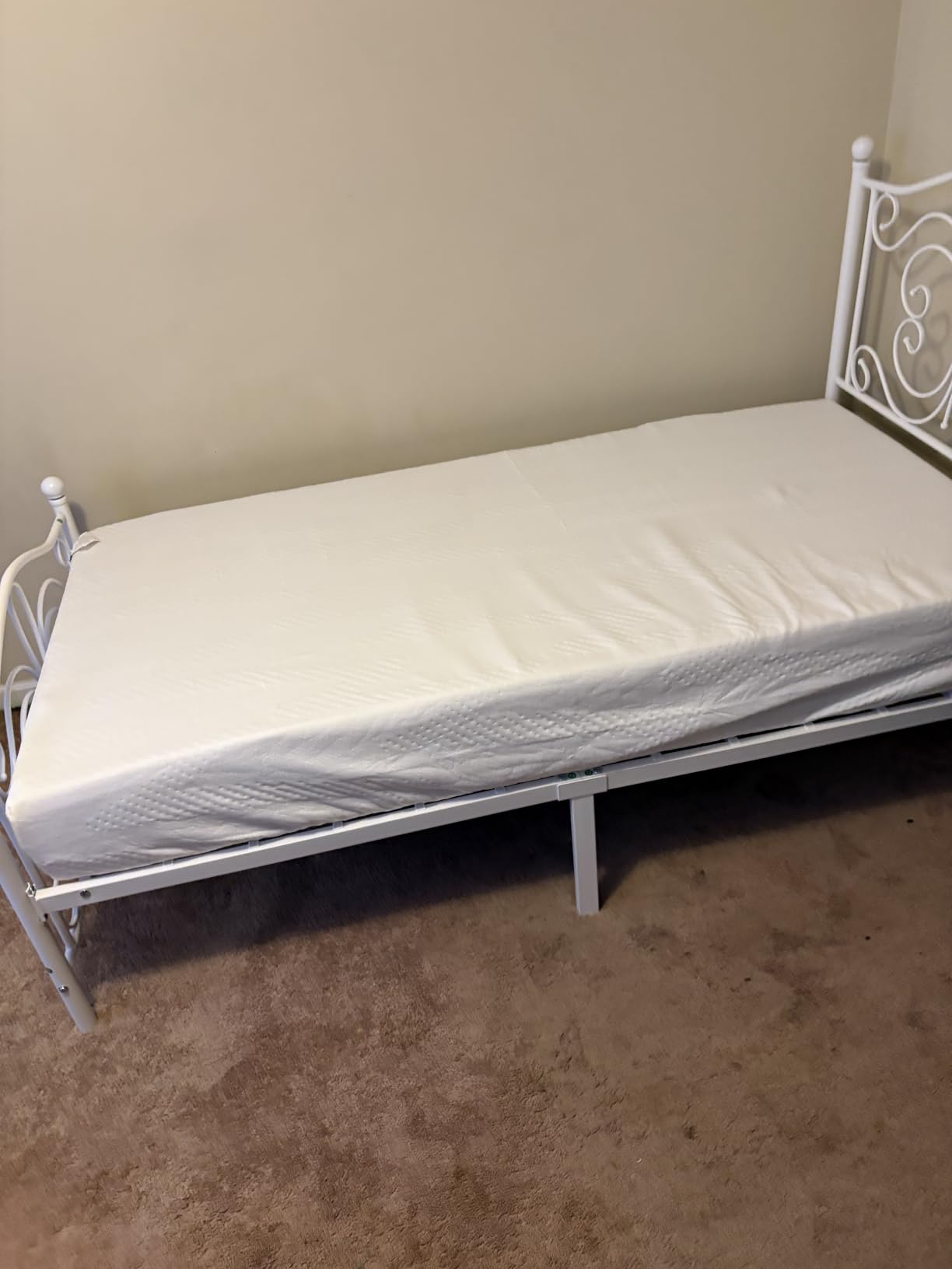 Novilla Twin Size Mattress, 10 Inch Twin Bed Mattress with Gel Memory Foam customer photo 1