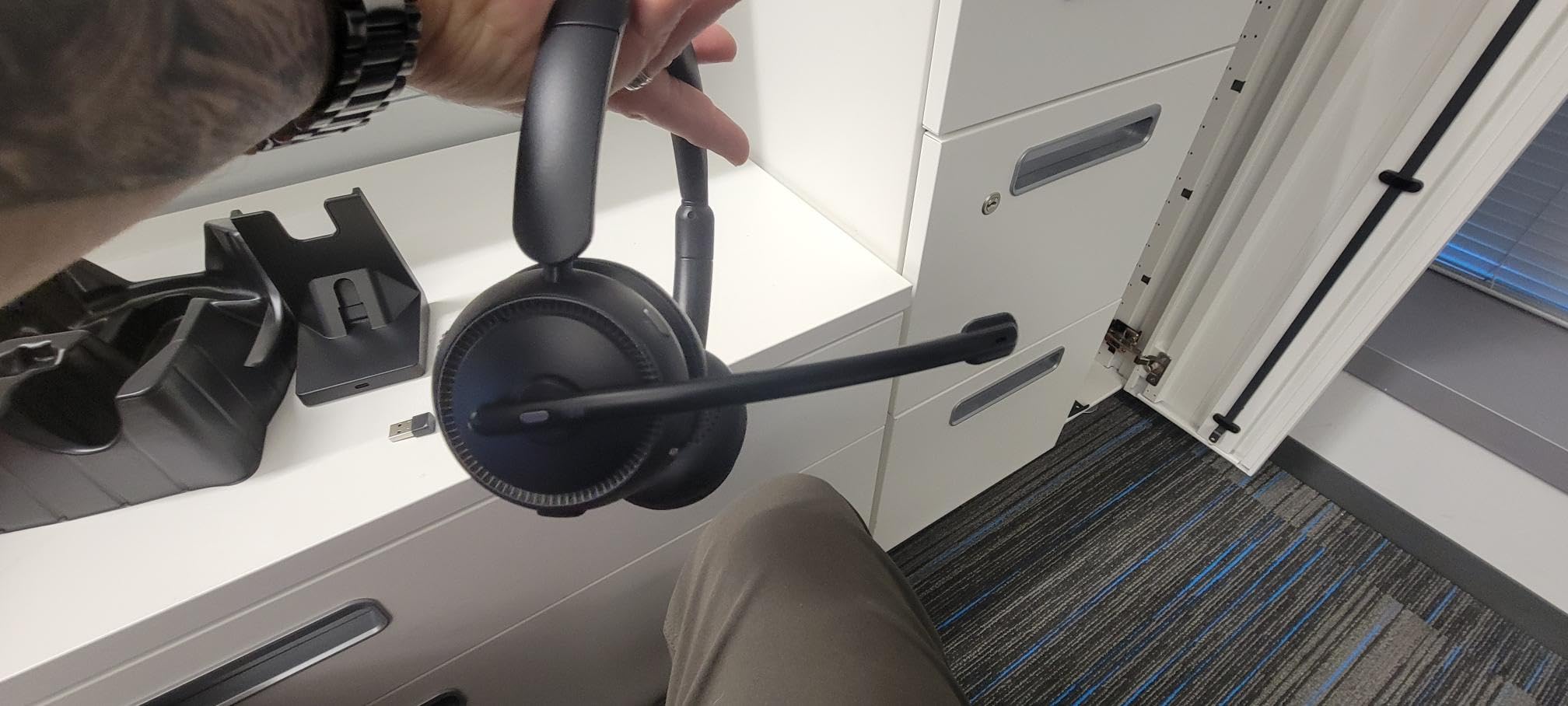 Upgrade ANC & ENC Wireless Headset with Mic for Work(Flip-to-Mute & Dongle) customer photo 2