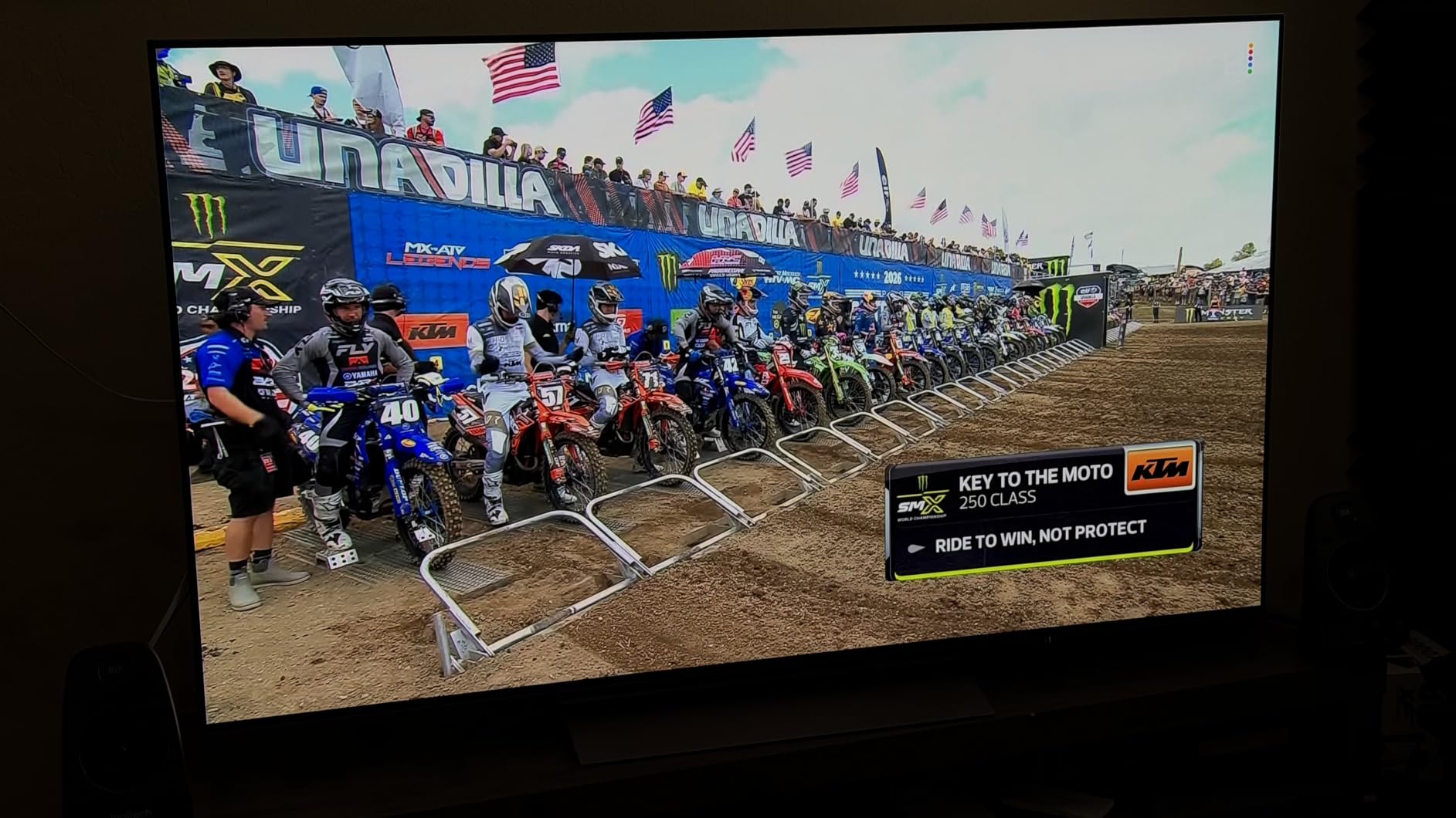 LG 77-Inch Class OLED evo AI 4K C5 Series Smart TV w/Dolby Atmos, Dolby Vision, HDR10, AI Super Upscaling 4K, Filmmaker Mode, Wow Orchestra, Alexa Built-in (OLED77C5PUA, 2025) customer photo 1