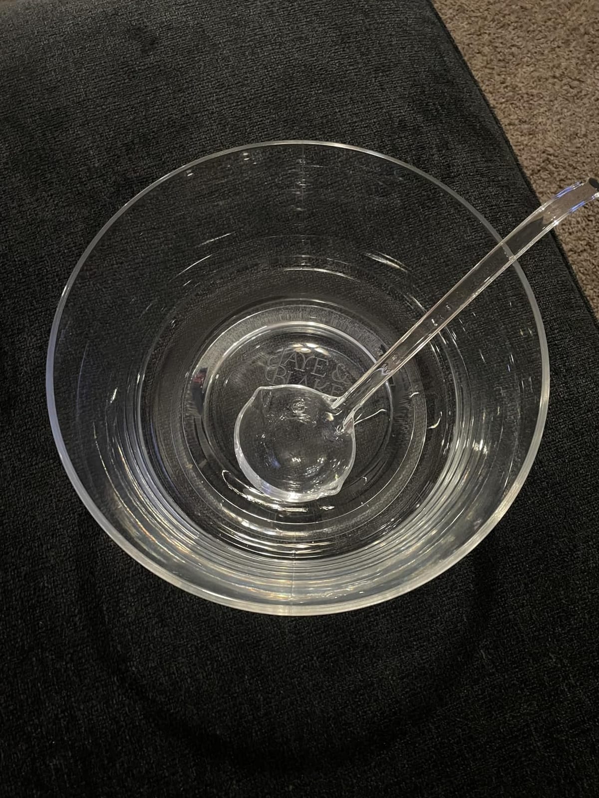 JAYE & BLAKE Premium Acrylic Punch Bowl with Ladle | 12”W x 6”H Clear Design Glass Like Quality & Durable Acrylic Bowls | 1.5 Gallon (6 quarts) Punch Bowl For Parties, Holidays, Schools, Halloween customer photo 2
