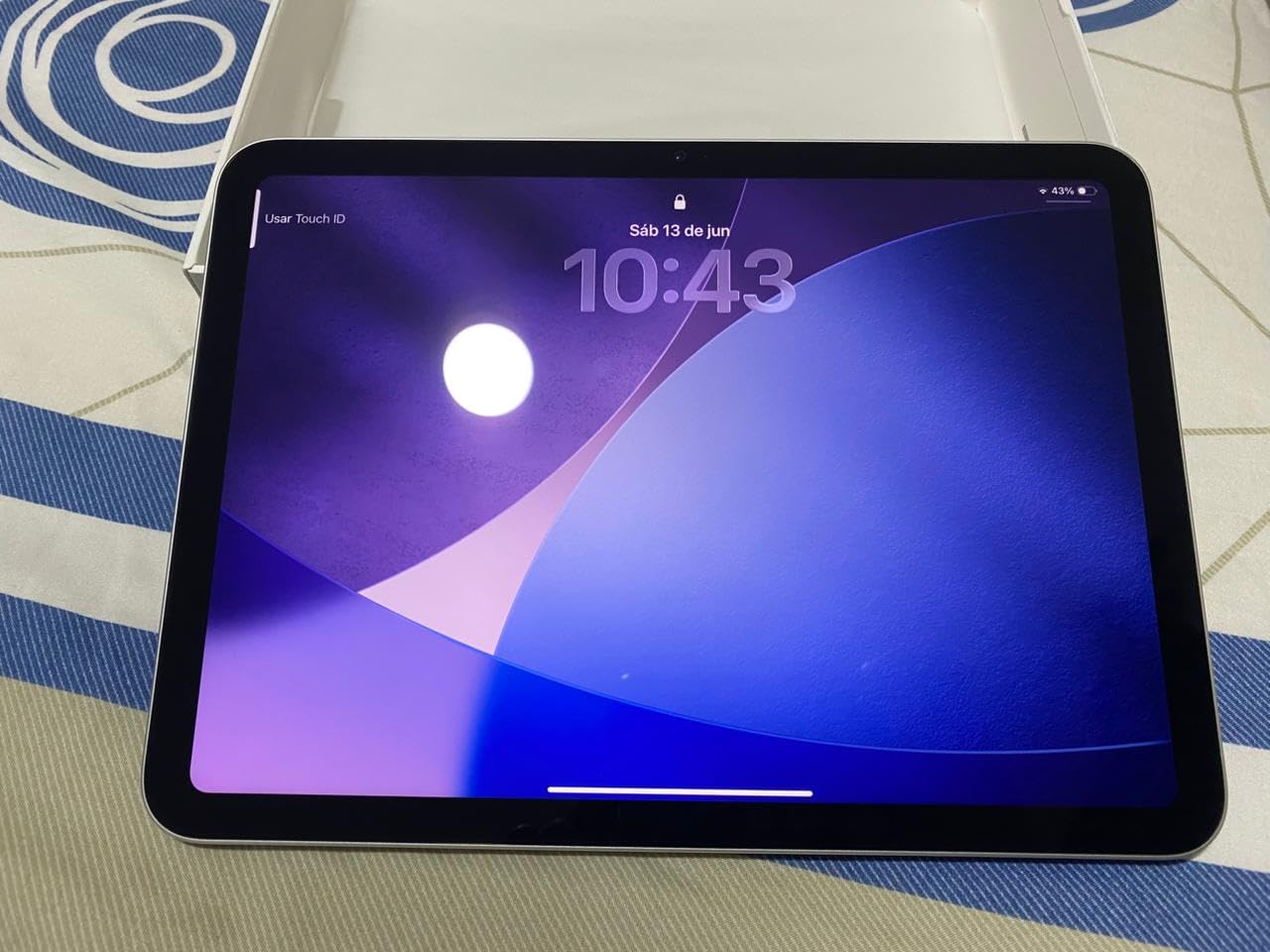 Apple iPad 11-inch: A16 chip, 11-inch Model, Liquid Retina Display, 128GB, Wi-Fi 6, 12MP Front/12MP Back Camera, Touch ID, All-Day Battery Life — Silver customer photo 2