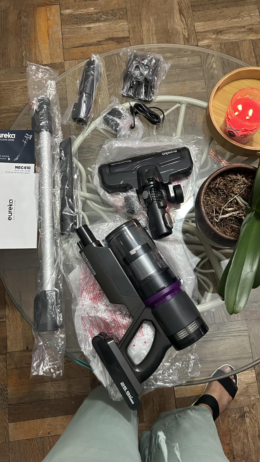 Eureka ReactiClean 200W Lightweight Cordless Stick Vacuum, NEC410BK customer photo 1