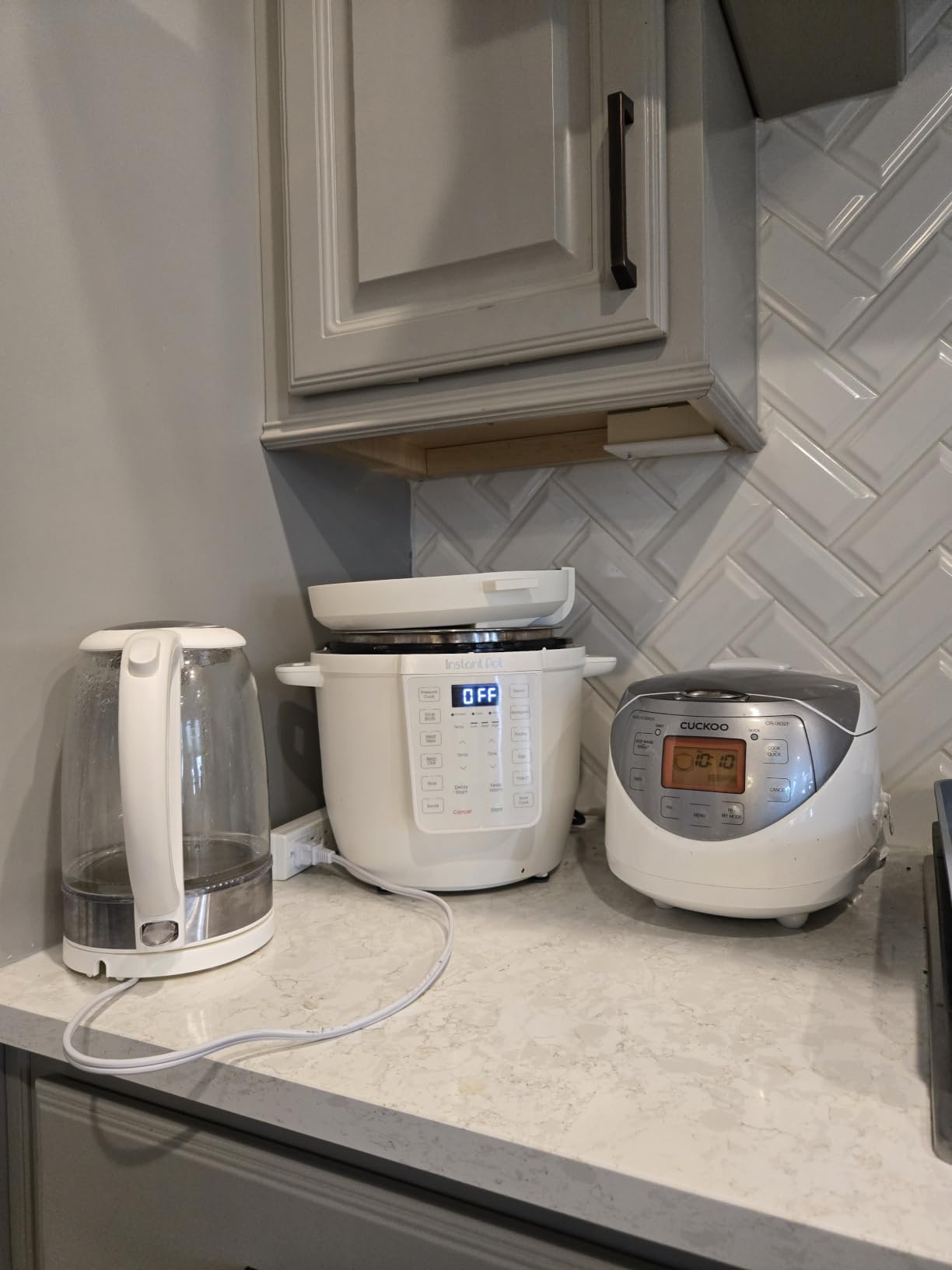 Instant Pot 4QT RIO Mini 7-in-1 Multi-Cooker, Pressure Cooker, Slow cook, Sauté, Steam, Rice Maker, Yogurt, & Warmer, Sea Salt, 4 Quarts customer photo 1