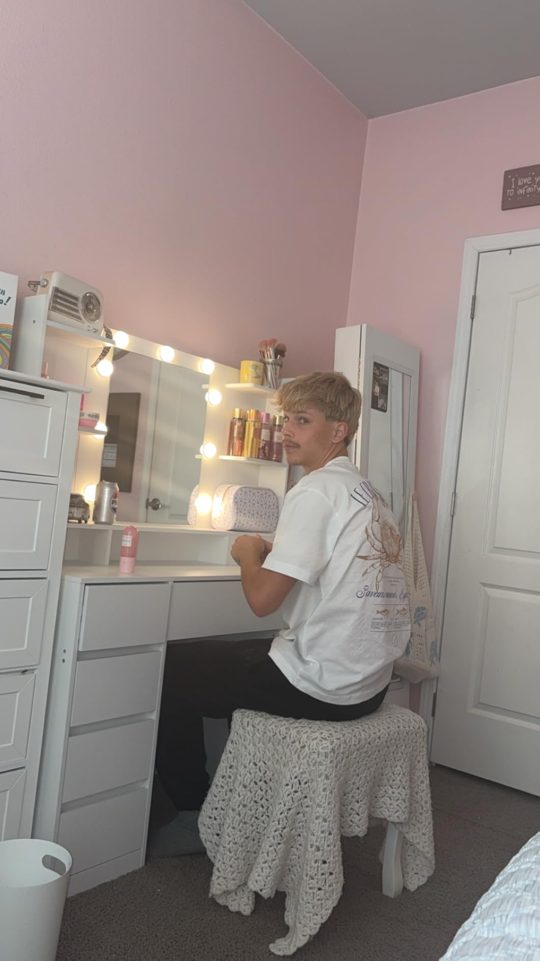 VASAGLE 43.3-Inch Vanity Desk with Mirror and Lights, 9 Drawers customer photo 1