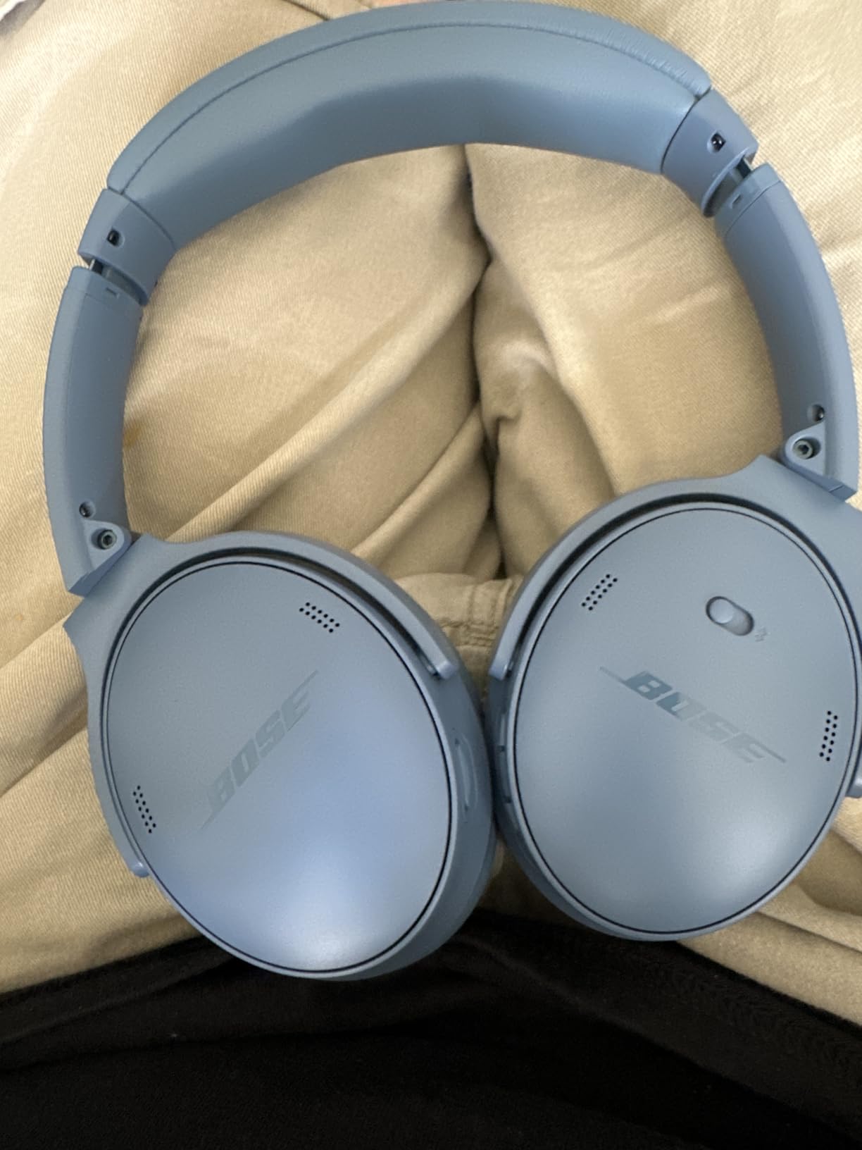 Bose QuietComfort Headphones - Wireless Bluetooth Headphones, Active Over Ear Noise Cancelling and Mic, USB-C Charging, Deep Bass, Up to 24 Hours of Playtime, Moonlight Grey - Limited Edition Color customer photo 2