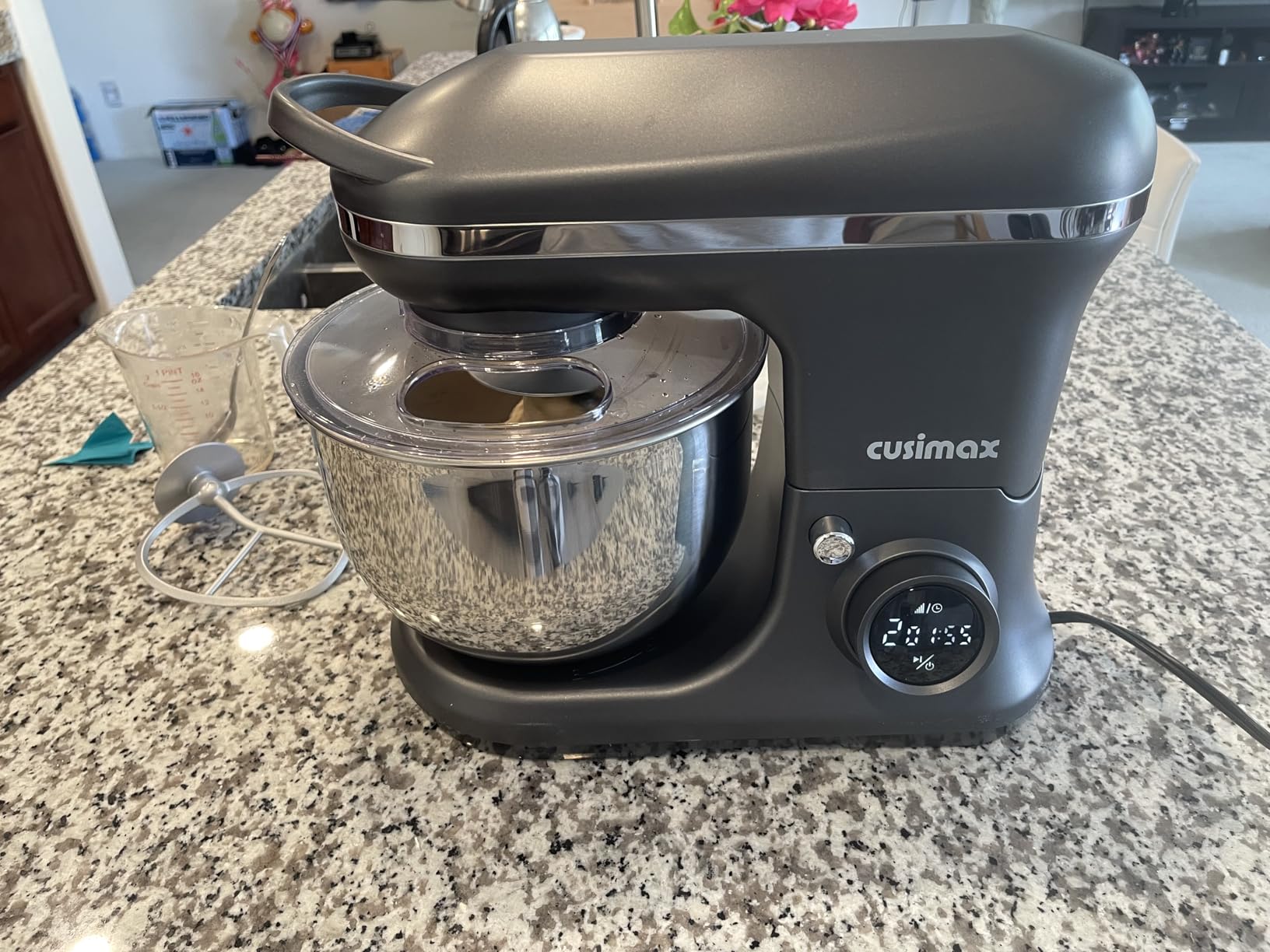 Stand Mixer, CUSIMAX Kitchen Mixer with Digital Switch Control, 650W customer photo 1