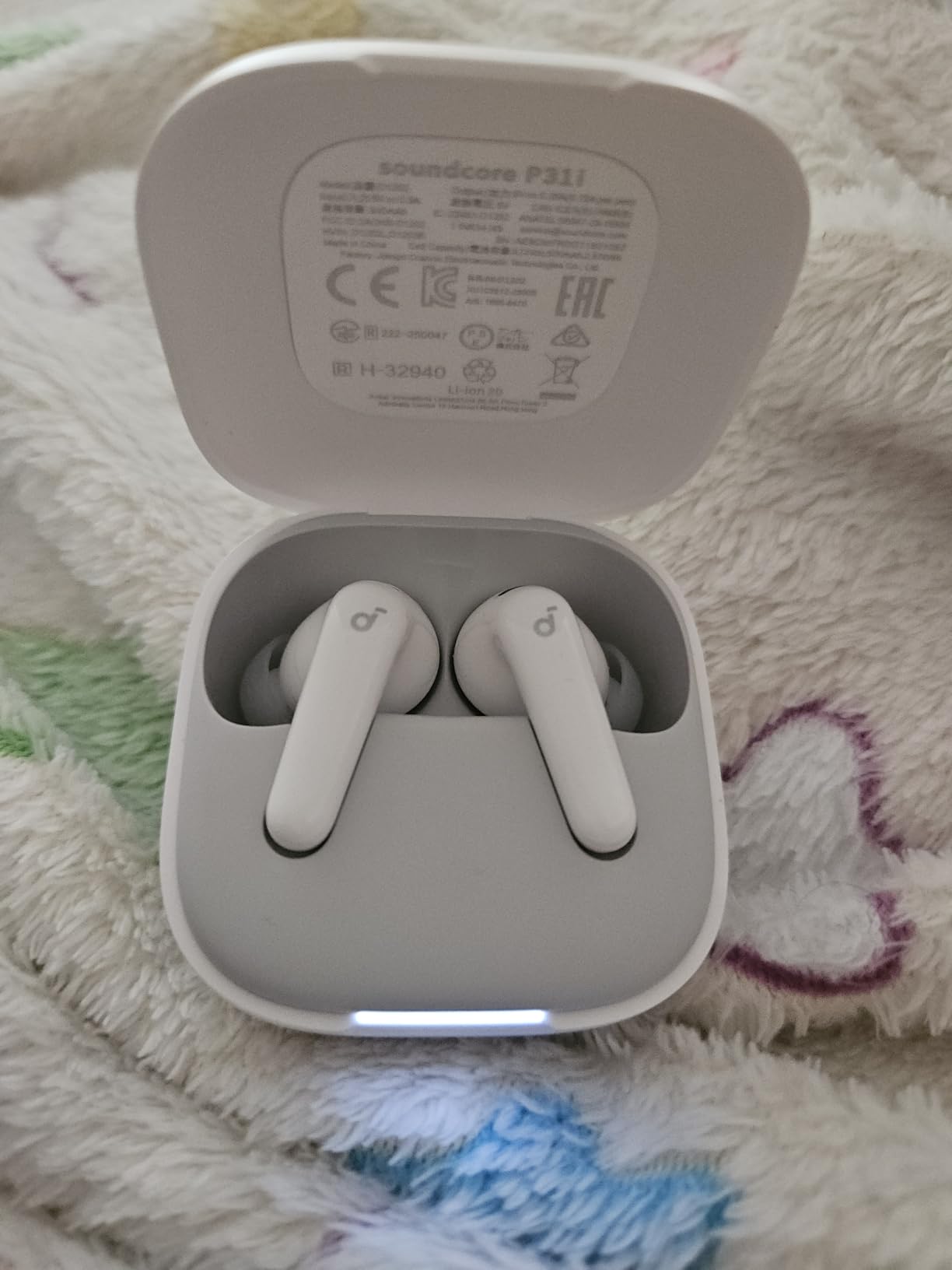 Soundcore P31i by Anker Translation Earbuds with Real-Time Adaptive ANC | Real-Time Adaptive Noise Cancelling, Hi-Res Sound, Translation Earbuds, 50H Playtime, Spatial Audio, Fast Charging, IP55 customer photo 2