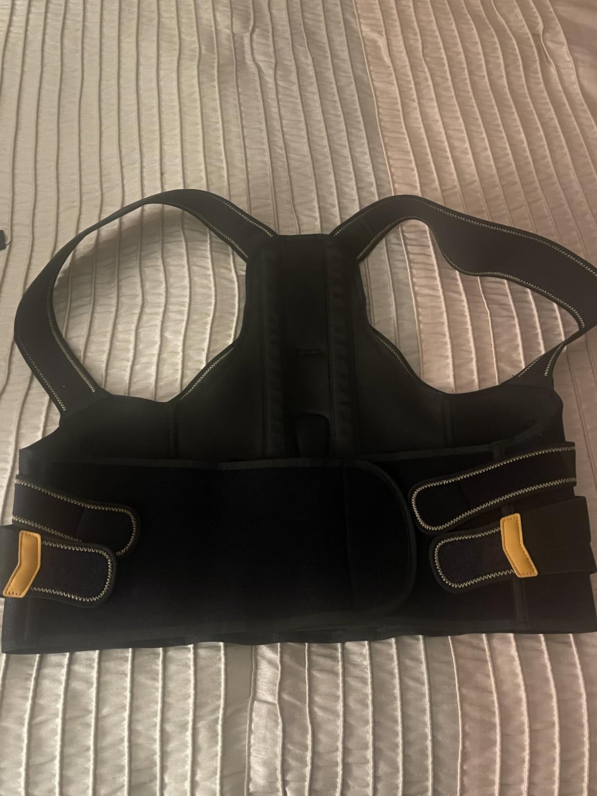 Kepwaa Posture Corrector for Women and Men, 5 Full Back Support Brace Rods, Adjustable Shoulder Straightener, Relief for Upper and Lower Back, Neck, Lumbar, Scoliosis, Hump, Black Yellow, Medium customer photo 2