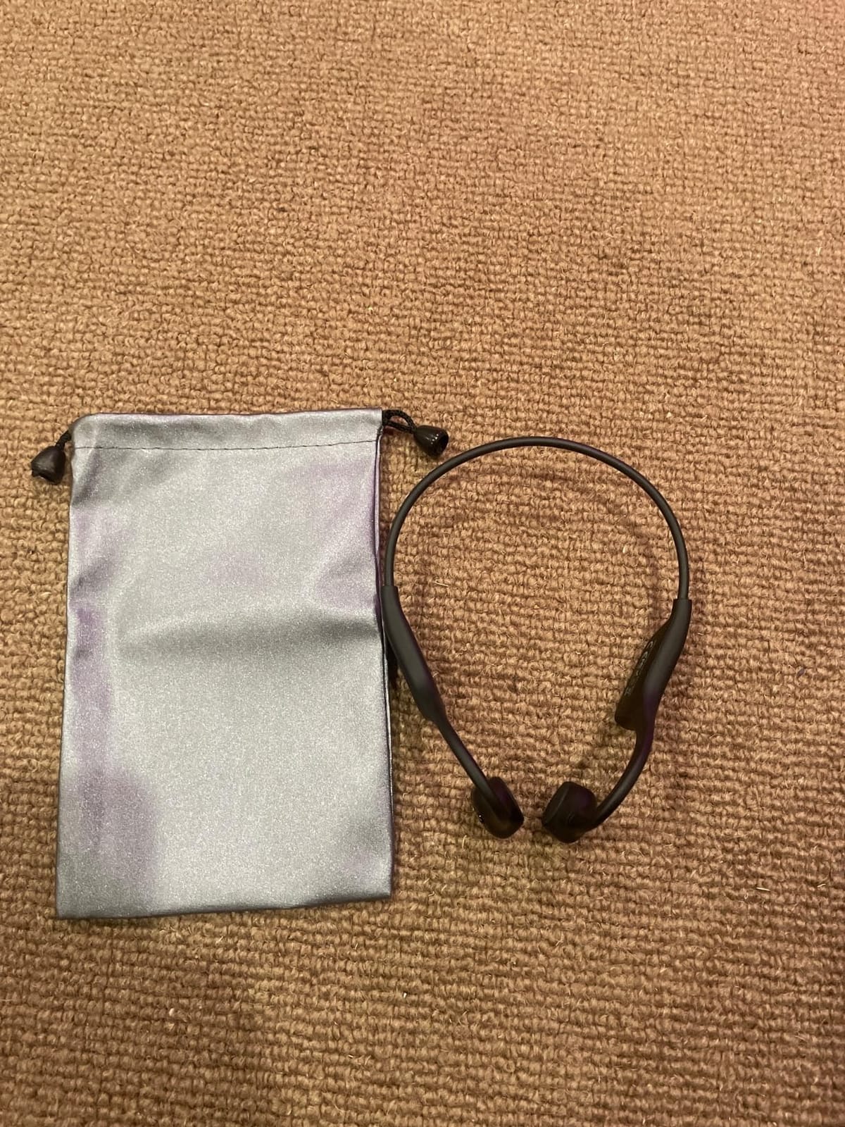 Bone Conduction Headphones, Open Ear Headphones Wireless Bluetooth 5.4 with Mic, 6-10H Long Life Waterproof Sport Headset(Blue) customer photo 2