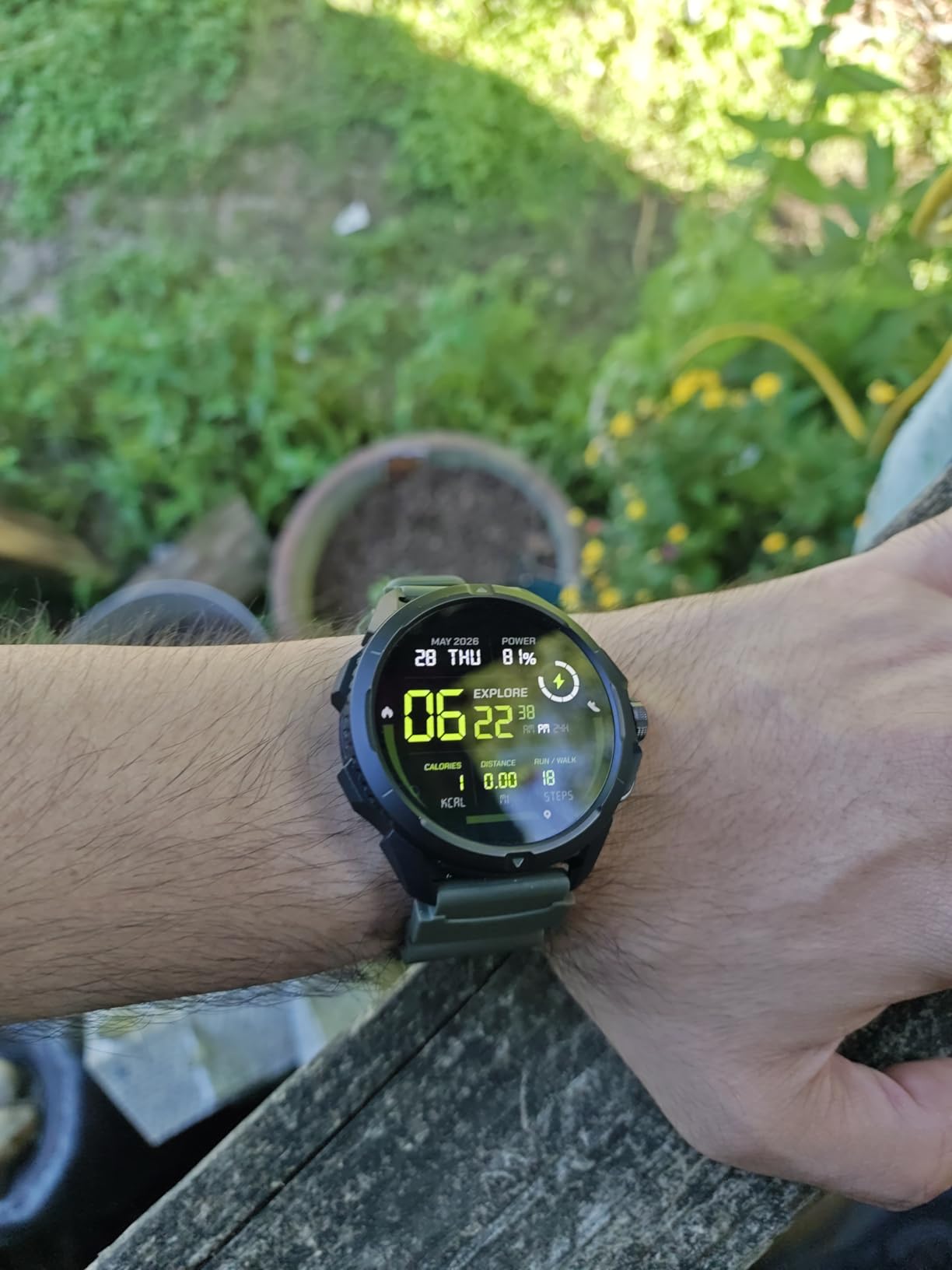 Cubitt Terra Rugged Smartwatch with Dual-Band GPS – Desert Sand customer photo 1