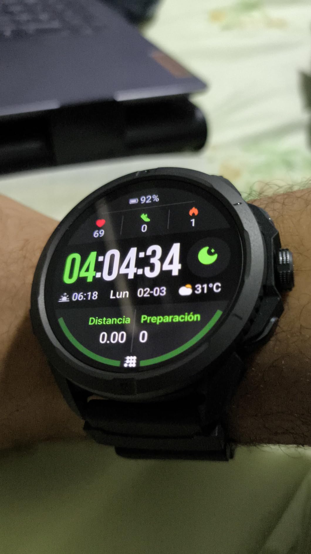 Cubitt Terra Rugged Smartwatch with Dual-Band GPS – Desert Sand customer photo 2