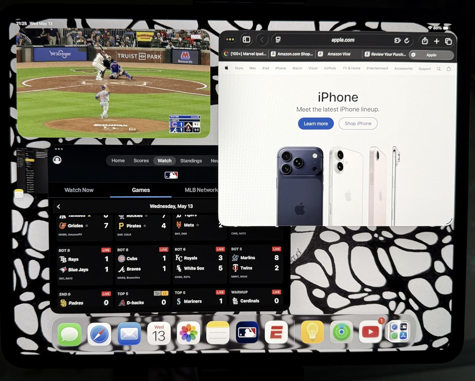 Apple iPad Pro 13-inch (M5): Ultra Retina XDR Display, 256GB, Landscape 12MP Front Camera/12MP Back Camera, LiDAR Scanner, Wi-Fi 7 with Apple N1, Face ID, All-Day Battery Life — Space Black customer photo 2