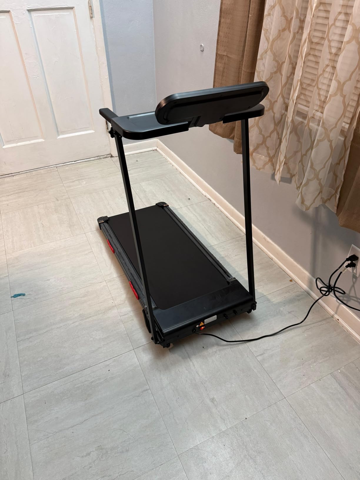 Walking Pad Treadmill with Handle Bar and Incline, 3.5HP Portable Mini Treadmills with Handles for Exercising, 0.6-10MPH Compact Walking Treadmills for Home Small, 400LB Capacity customer photo 2