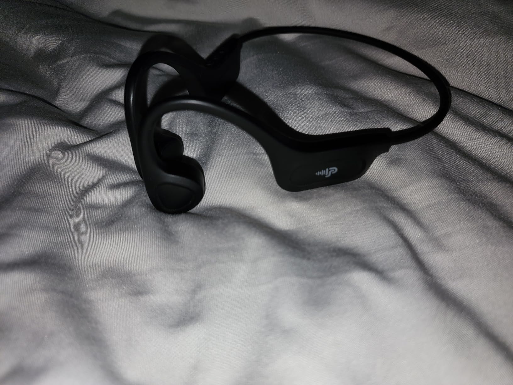PSIER Bone Conduction Headphones, 2026 Upgrade Bluetooth 6.0 Open-Ear Design, 10-Hour Playtime, IPX5 Waterproof, 23g Ultra-Lightweight for Running, Cycling, Outdoor Sports customer photo 1