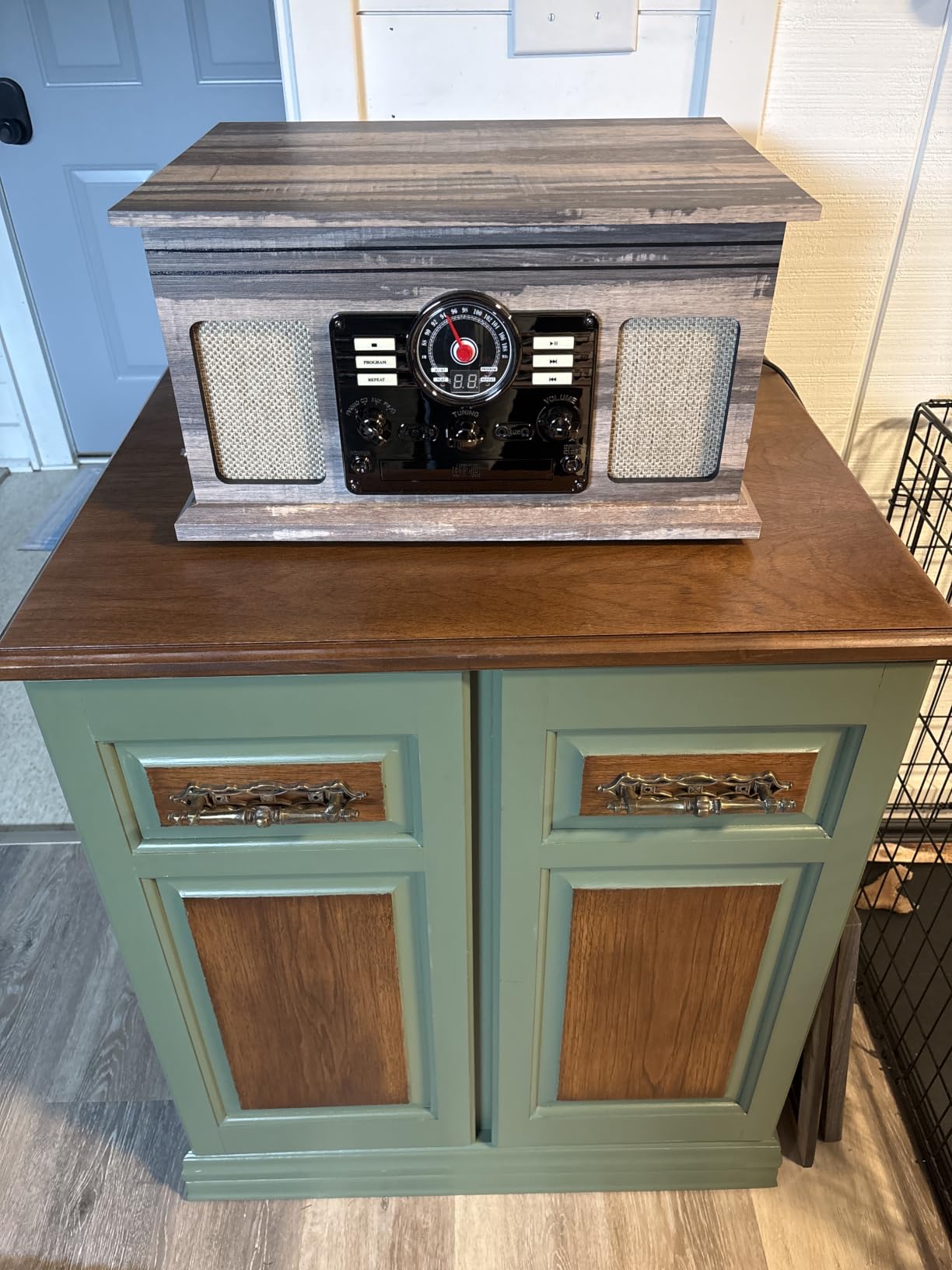 Victrola Quincy - 6-in-1 Bluetooth Record Player - Walnut customer photo 2