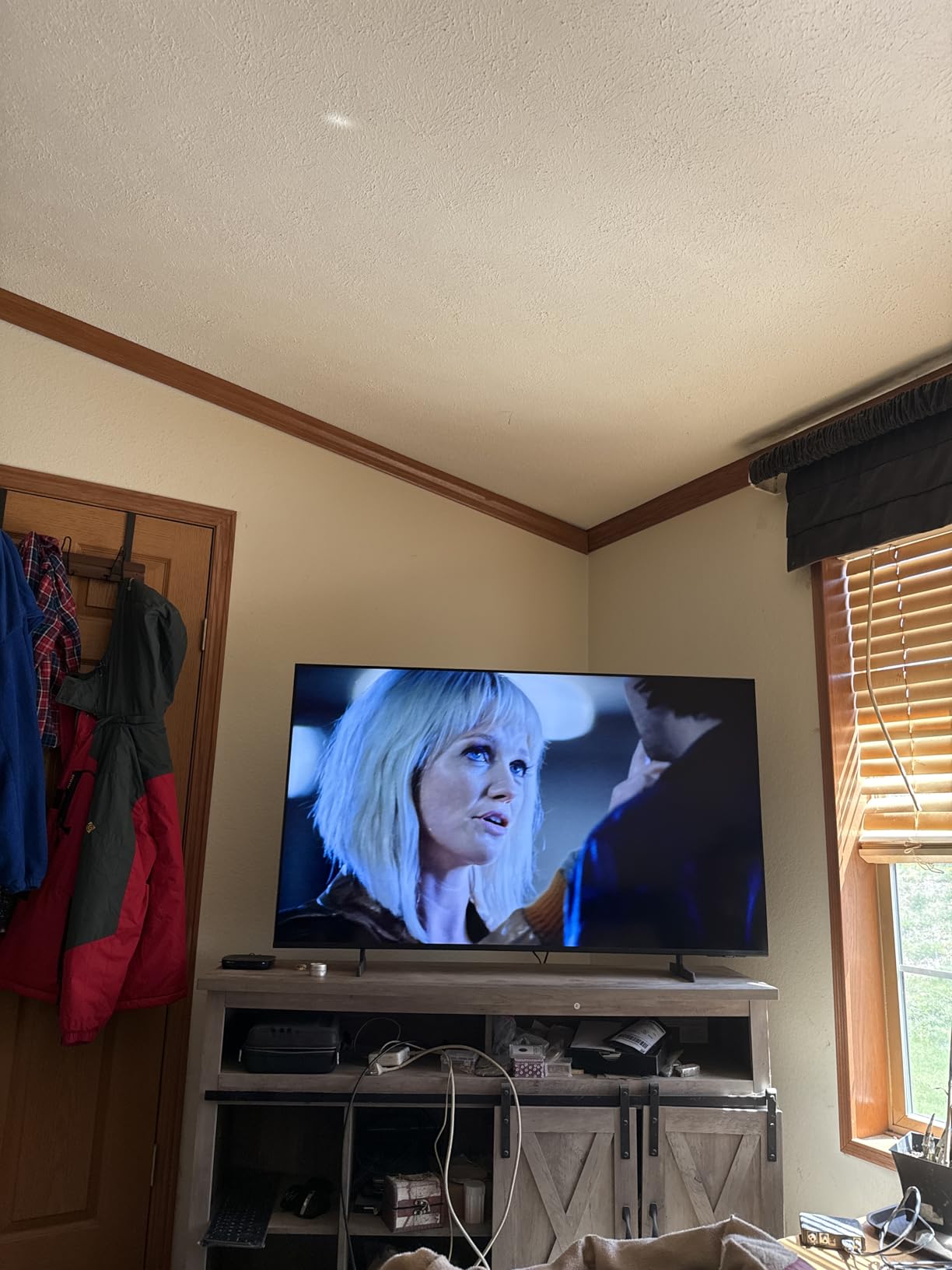 Samsung 85-Inch Class M80H Series, Mini LED, 4K, Smart TV, 2026 Model customer photo 1