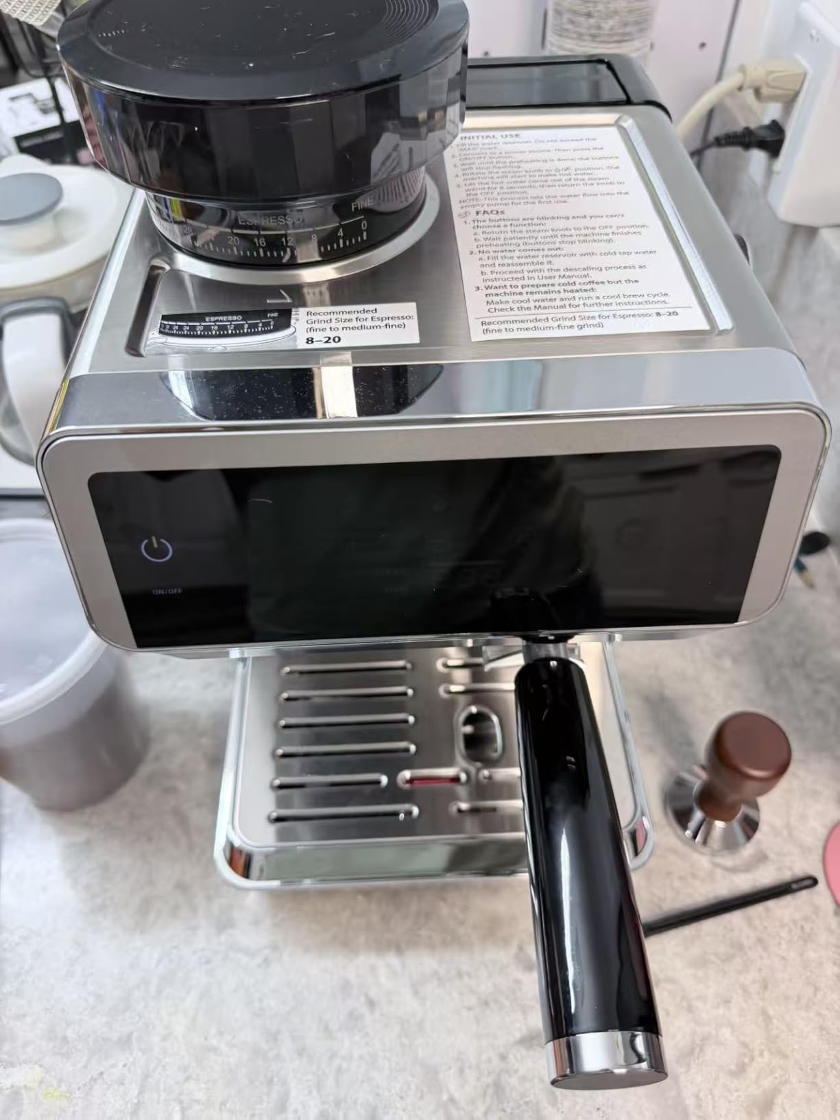 AMZCHEF Espresso Machine With Grinder, Temp Control, 44 Grind Settings customer photo 1