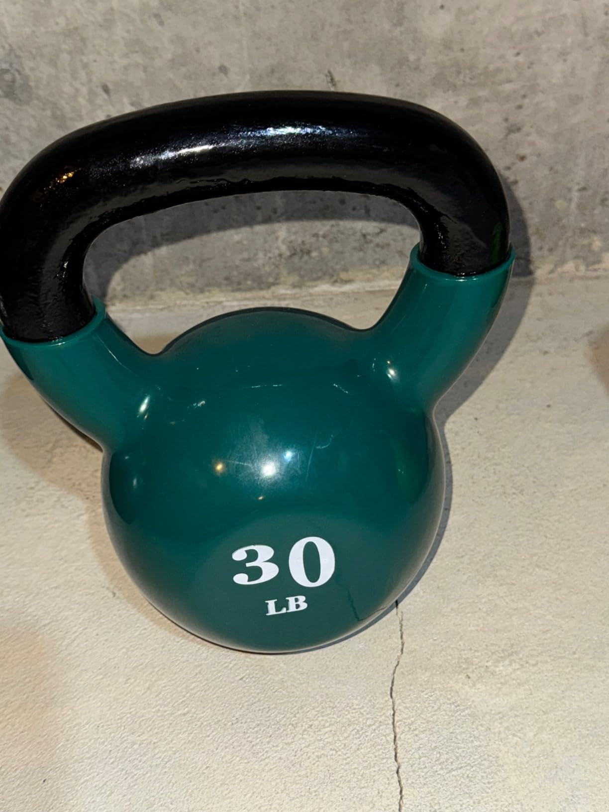 Fitvids 5-50 LB Kettlebells Cast Iron Strength Training Kettlebells for Home Gym Exercises, Single or Set customer photo 1