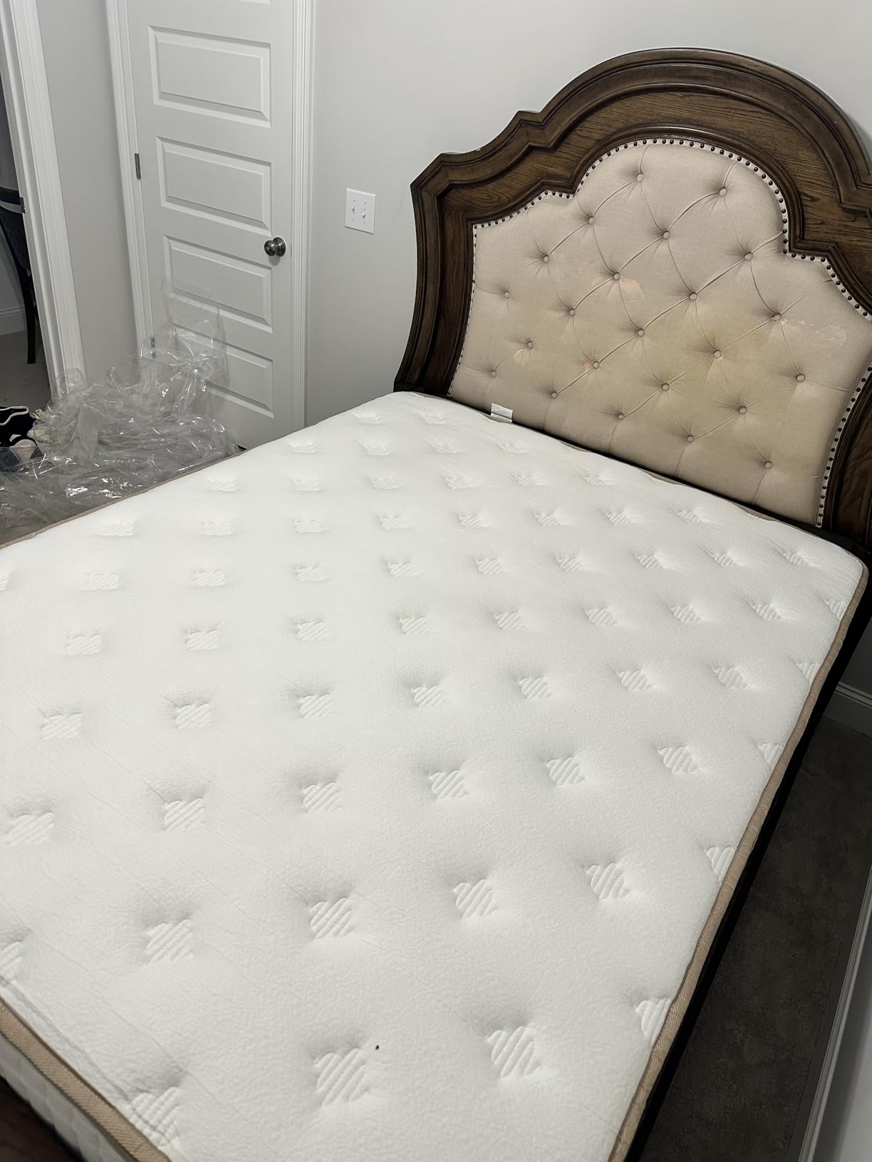 MOOA Queen Mattress, 12 Inch Cooling Hybrid Mattress in a Box, Medium Firm customer photo 1