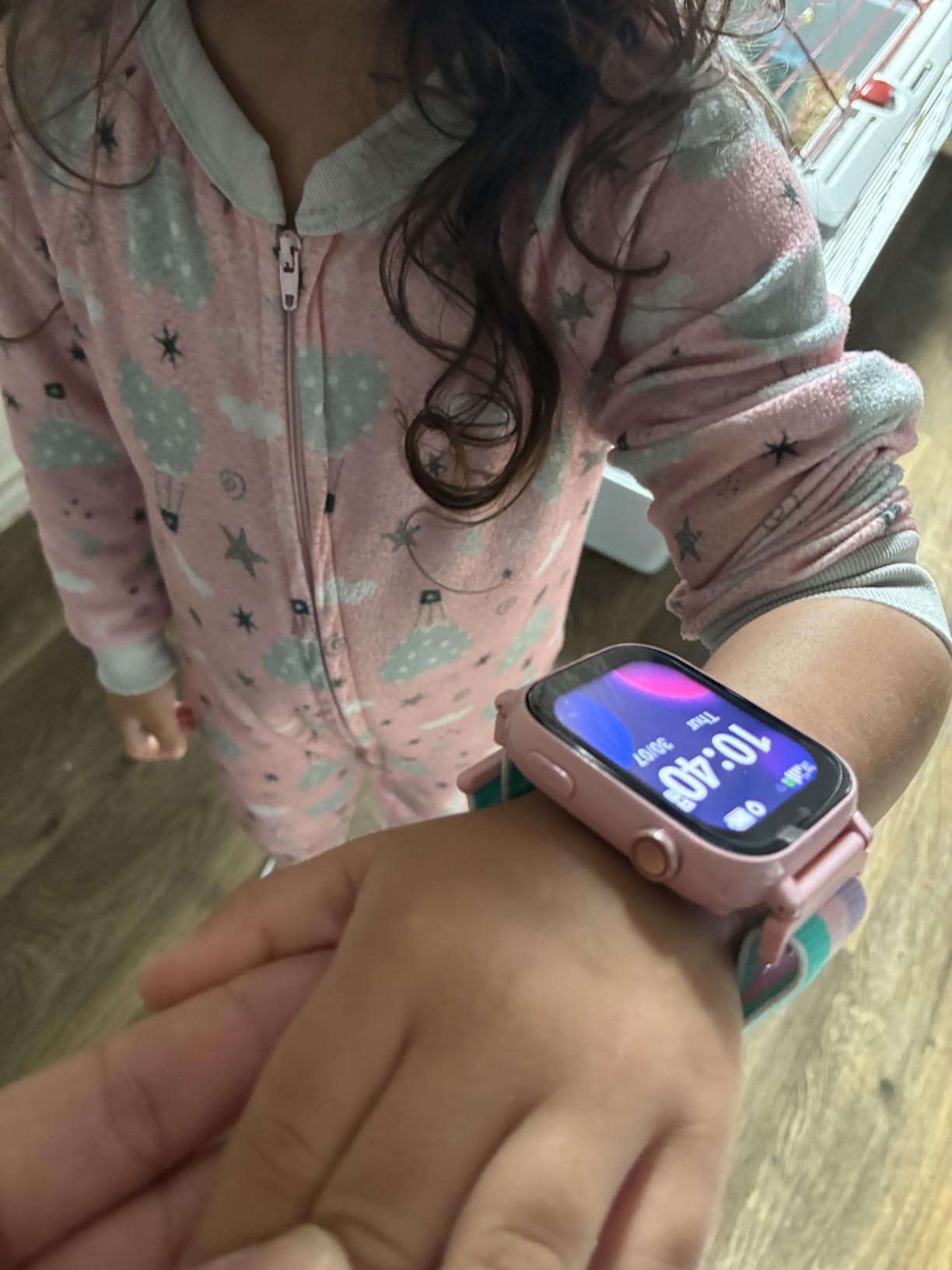 4G Kids Smart Watch for Boys Girls with GPS Tracker, SOS, Two Way Call Video Calling Voice Chat,School Mode, Alarm Clock,Safe Zones,Pedometer,Stopwatch,Games Children Smartwatch for 4-12 (4G Blac) customer photo 1