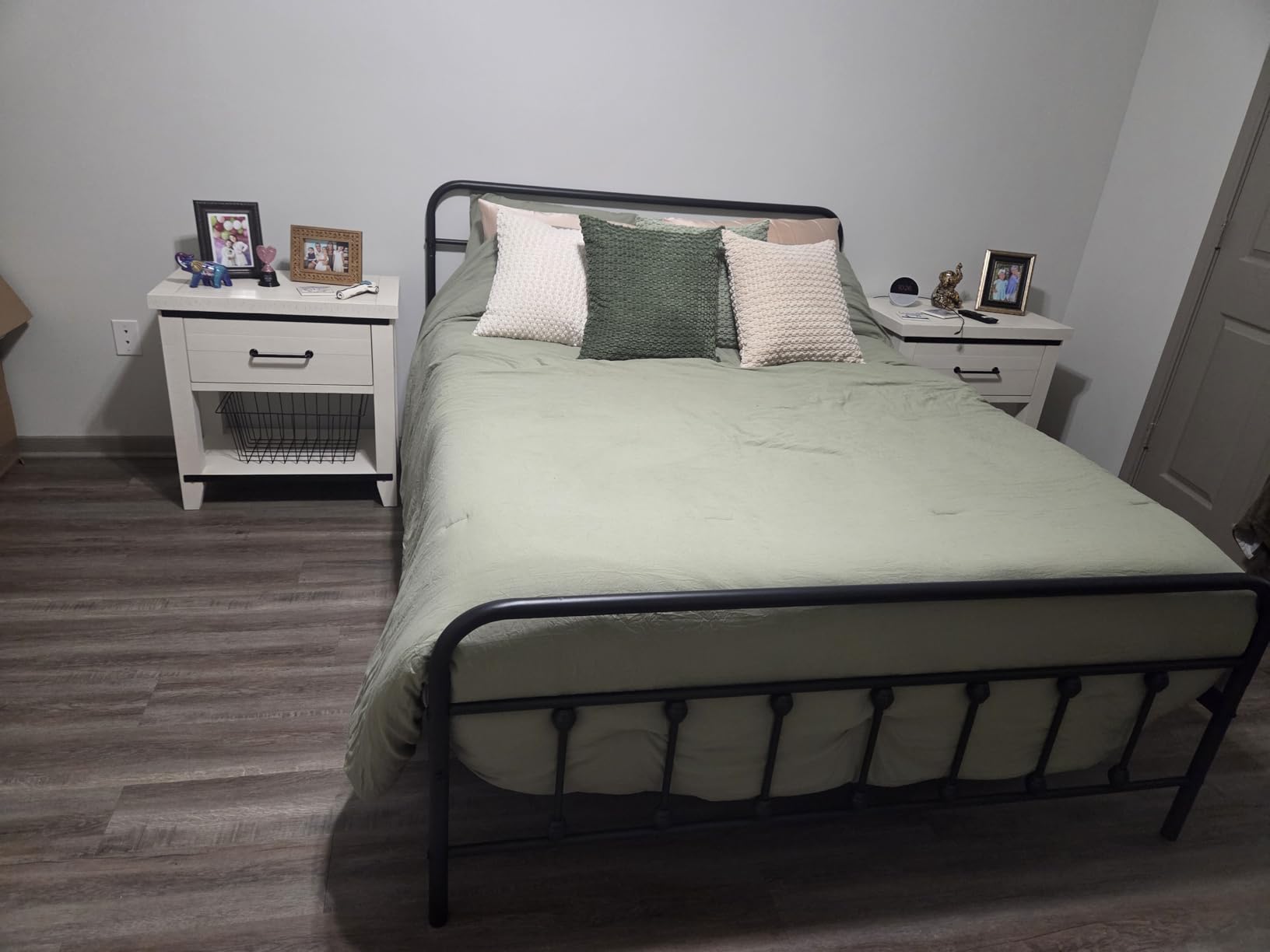 GAESTE Queen 10 Inch Cooling Gel Memory Foam Mattress, Medium Feel customer photo 2
